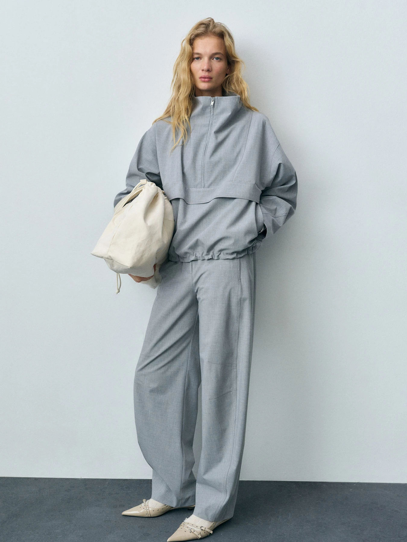 Штани MANGO модель 87022542_92 Штани MANGO модель 87022542_92 Фото