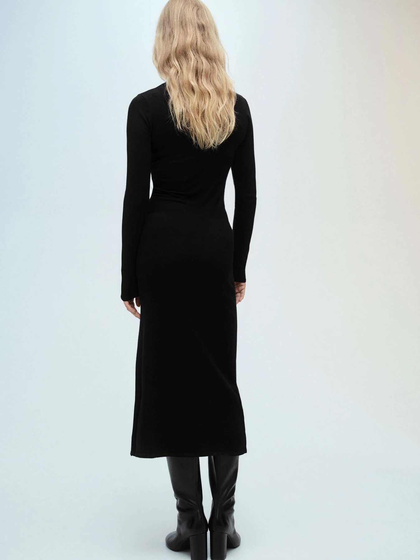 Сукні MANGO модель 87060425_99 Фото