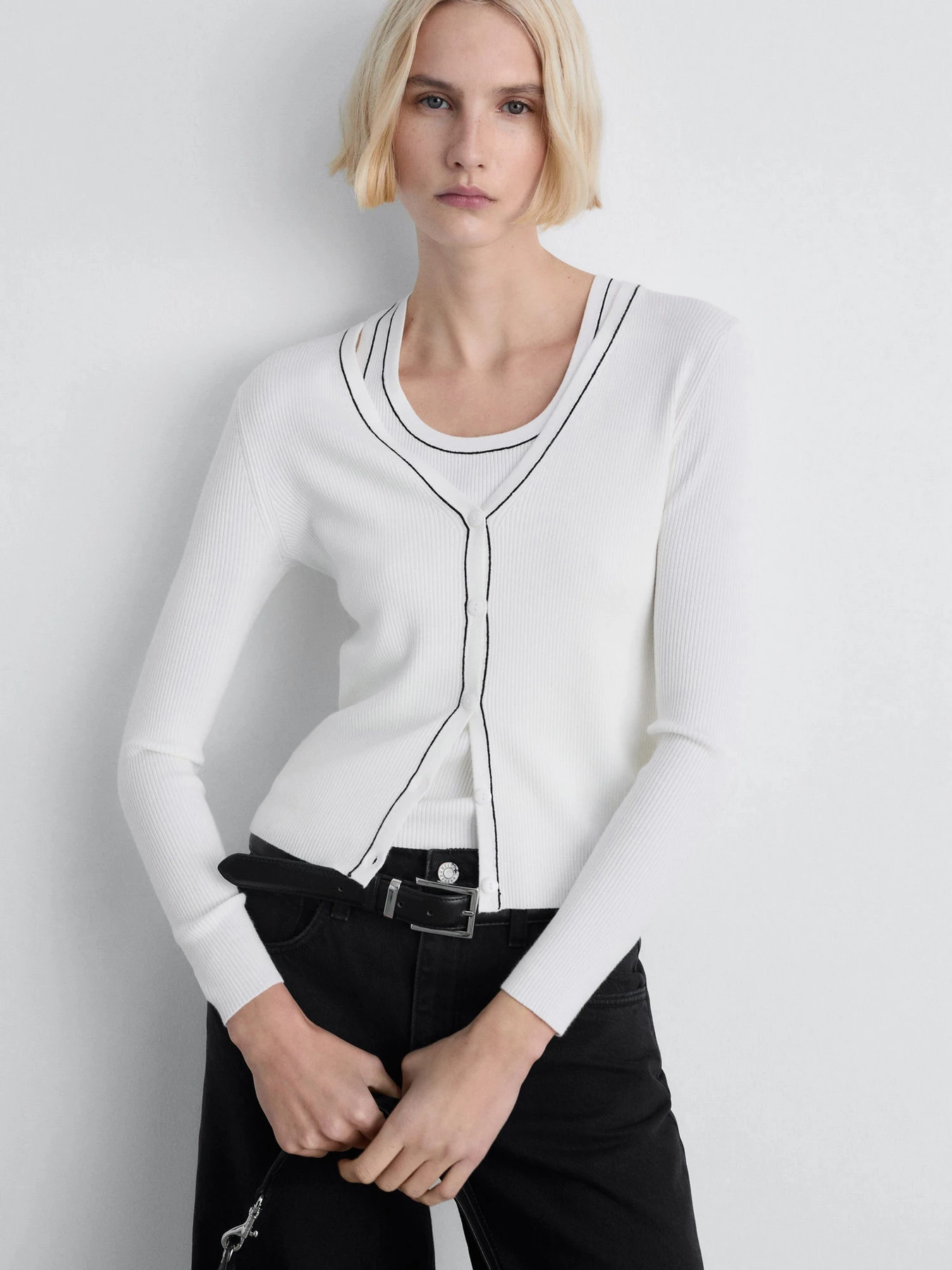 Свитры и кардиганы MANGO SHADOWIN модель 87054074_5 Свитры и кардиганы MANGO SHADOWIN модель 87054074_5 Фото