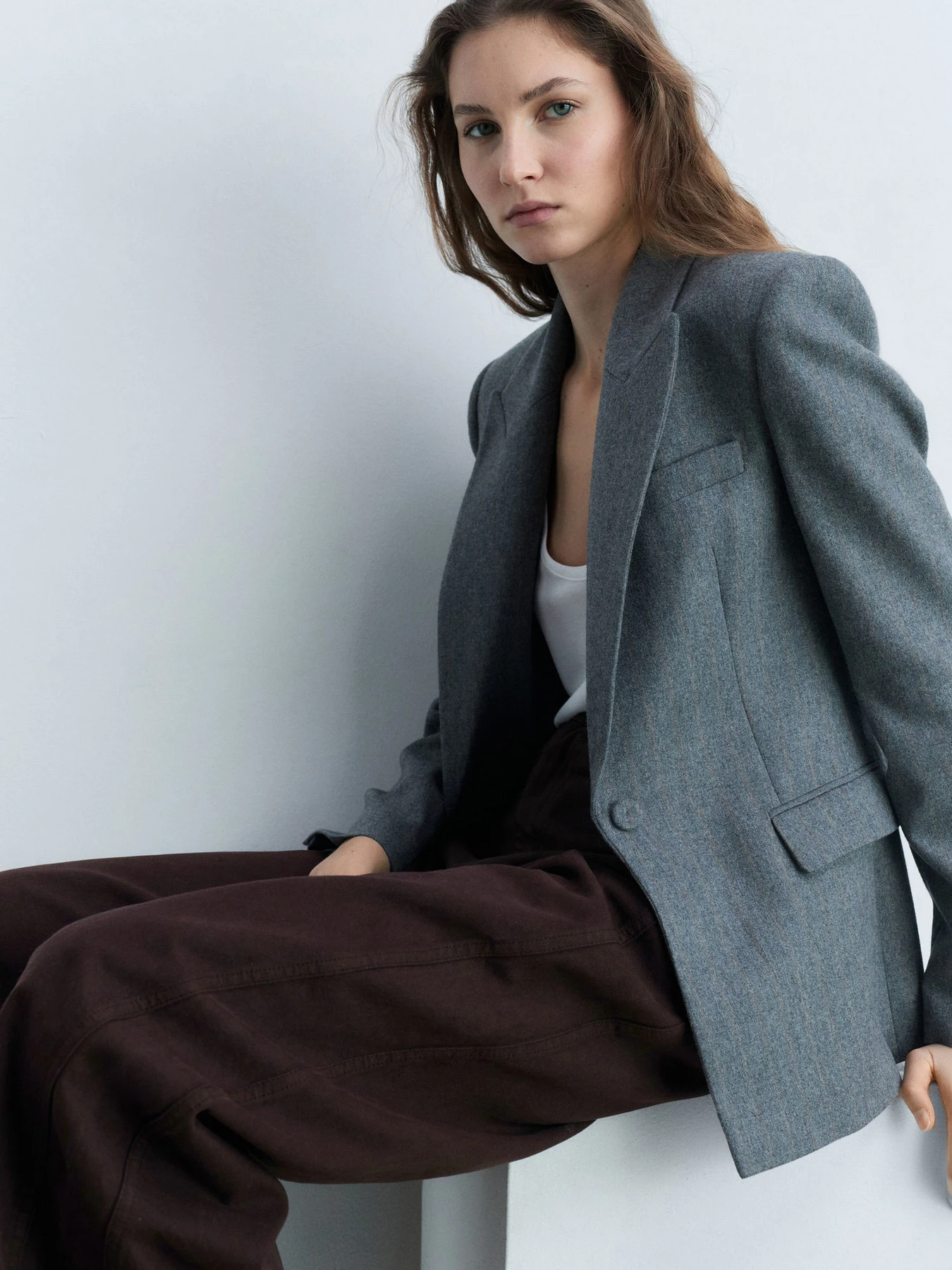 Джинси MANGO CAMILLA модель 87074094_32 Джинси MANGO CAMILLA модель 87074094_32 Фото