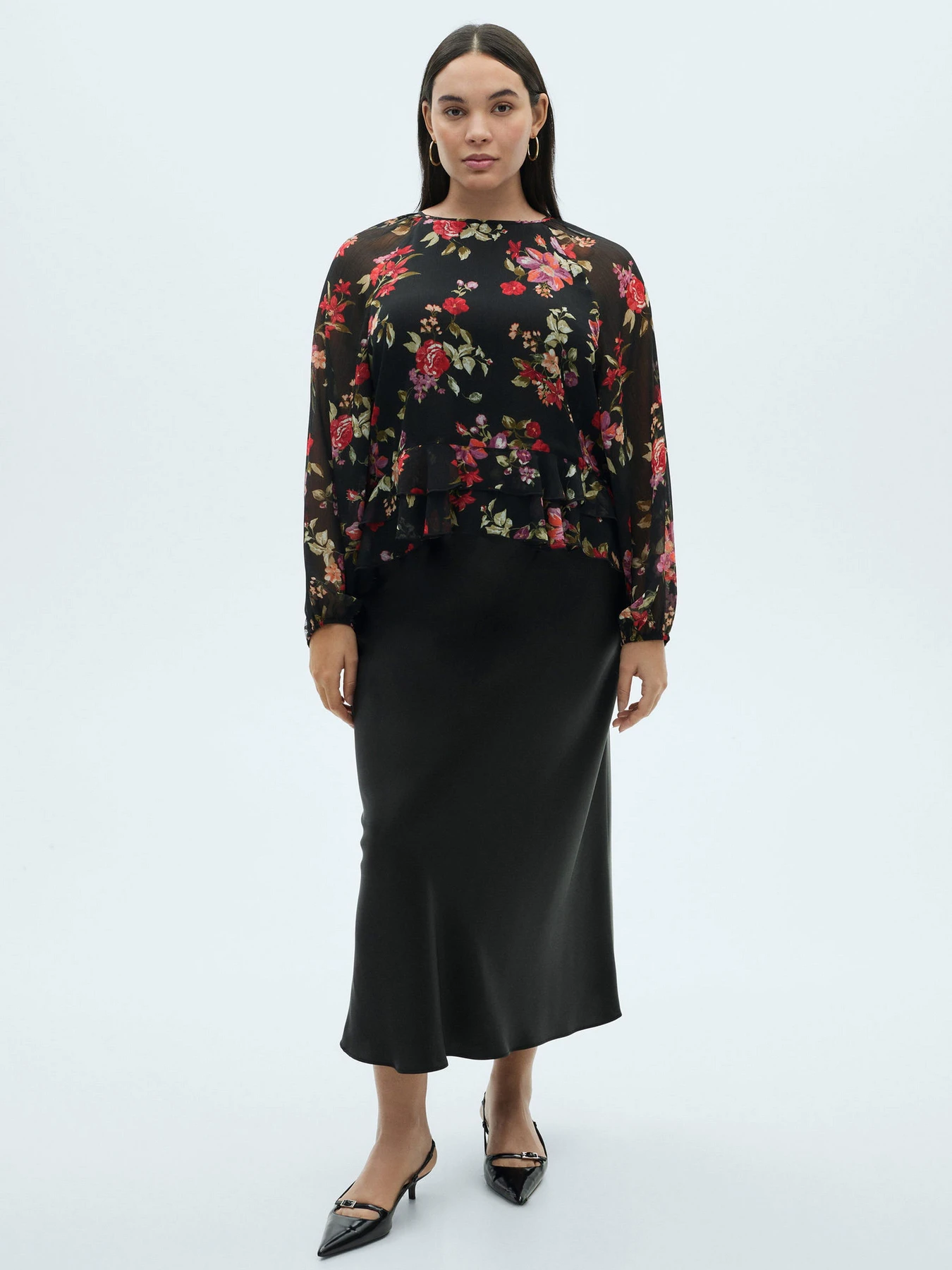 Рубашки MANGO SAVAGE модель 87034075_99 Рубашки MANGO SAVAGE модель 87034075_99 Фото