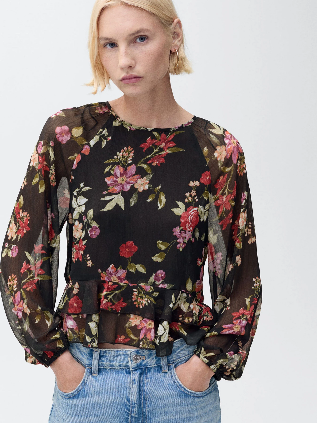 Рубашки MANGO SAVAGE модель 87034075_99 Рубашки MANGO SAVAGE модель 87034075_99 Фото