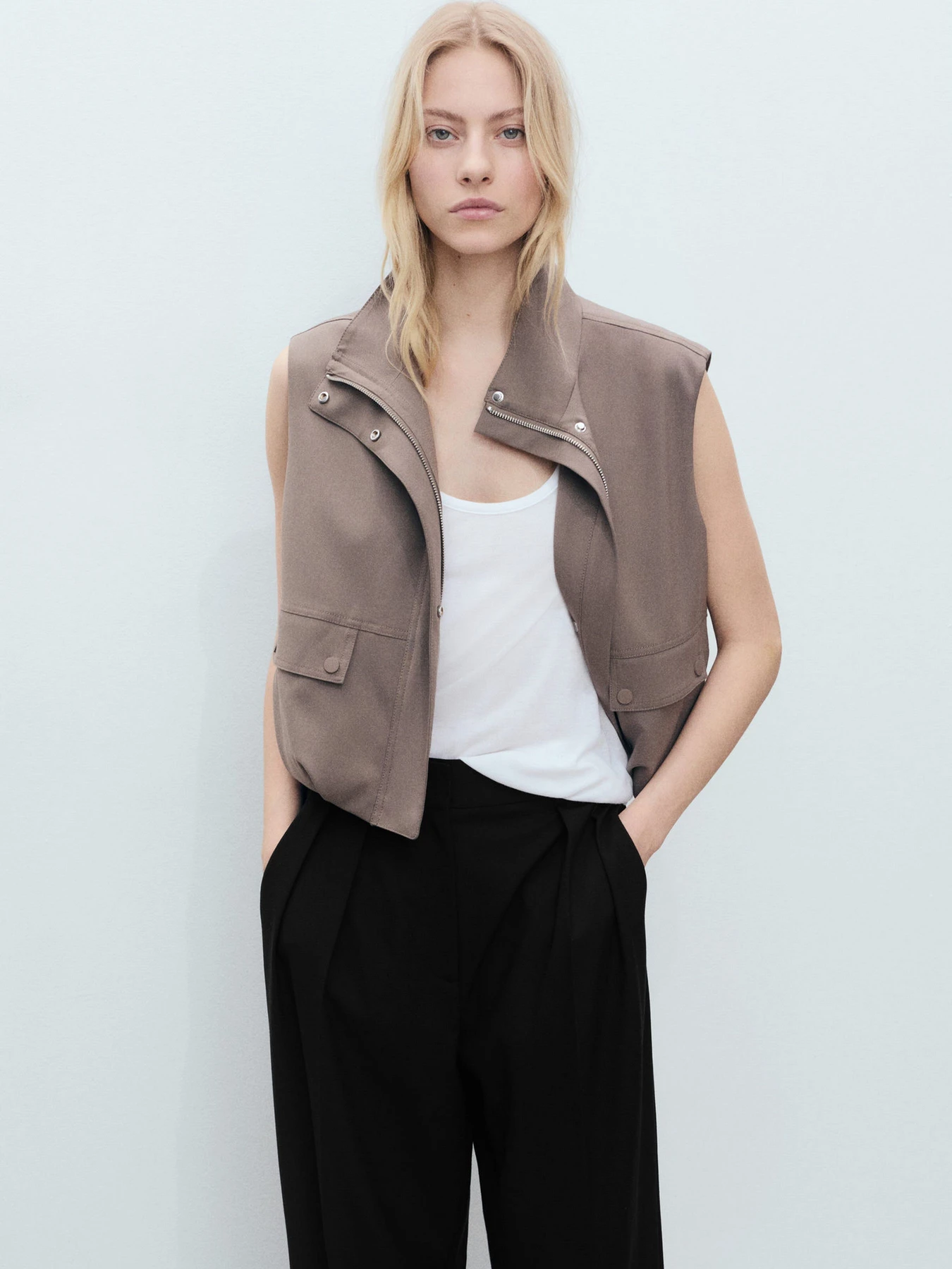Брюки MANGO модель 87044424_99 Брюки MANGO модель 87044424_99 Фото