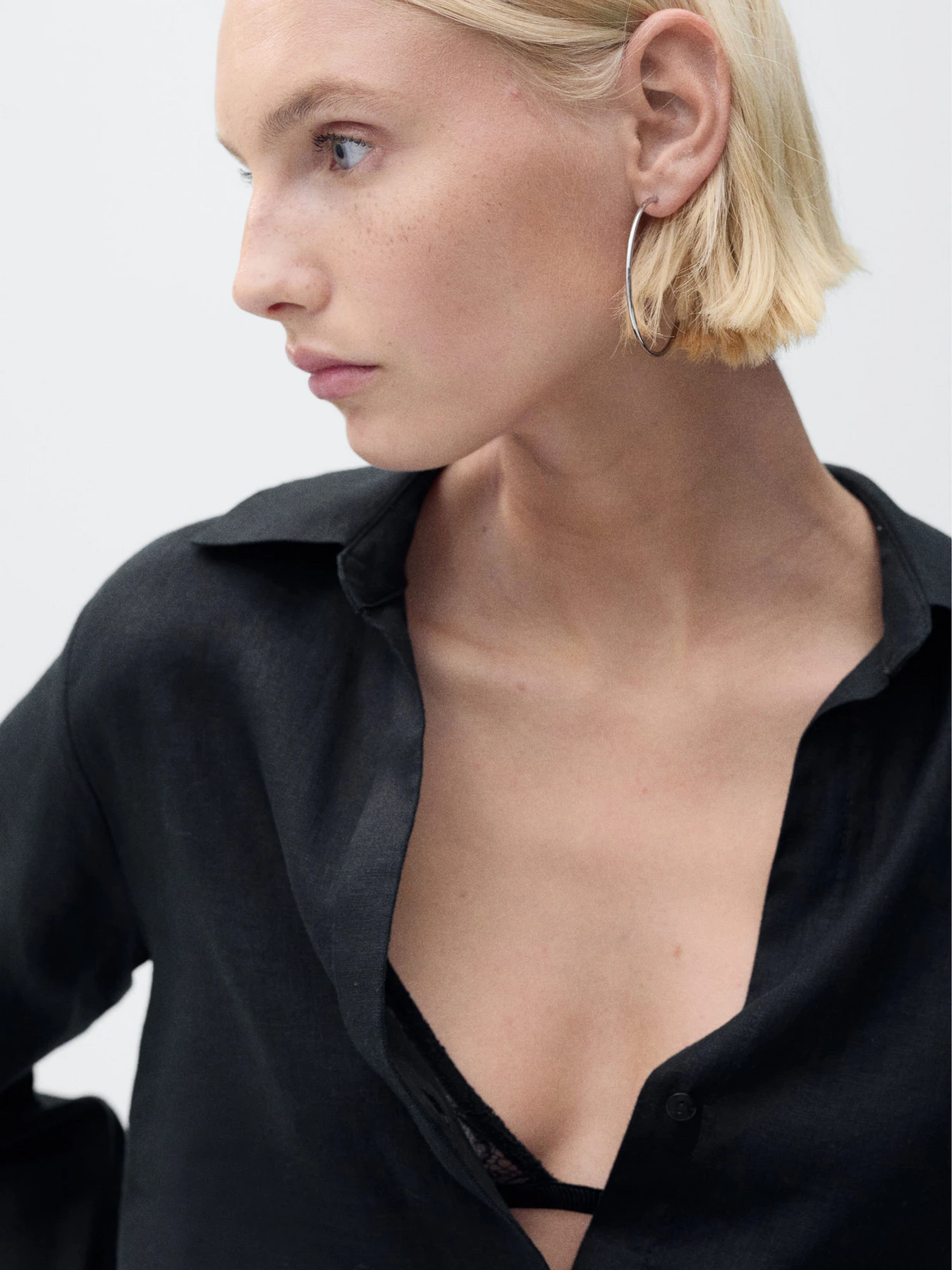 Сорочки MANGO SAMARA модель 87045735_99 Сорочки MANGO SAMARA модель 87045735_99 Фото