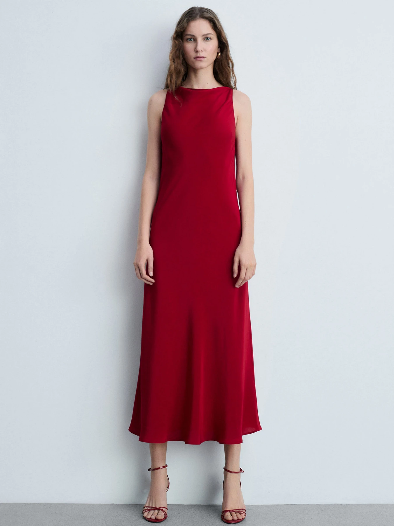 Сукні MANGO модель 87035759_77 Сукні MANGO модель 87035759_77 Фото