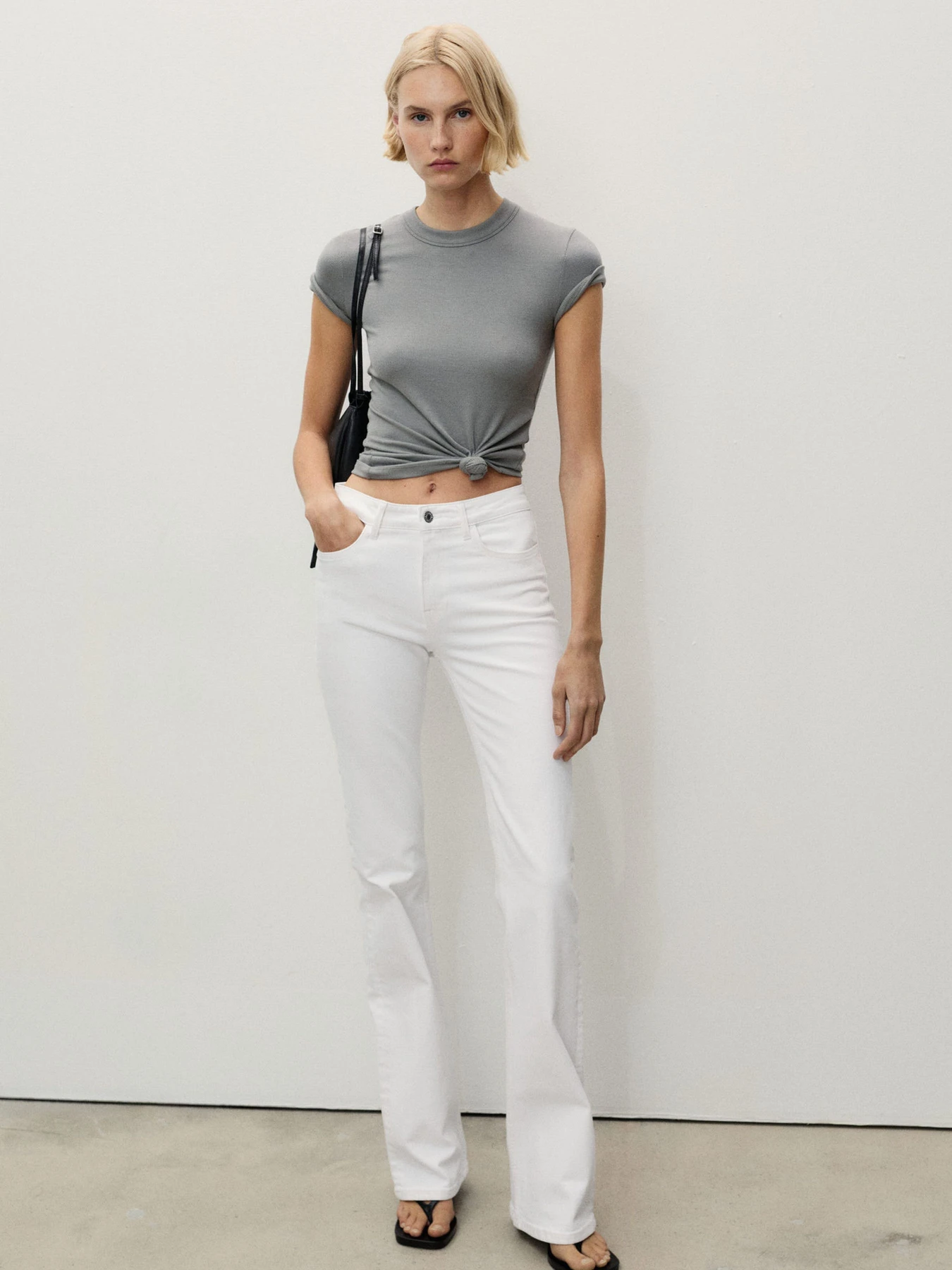 Джинси MANGO FIONA модель 87045738_1 Джинси MANGO FIONA модель 87045738_1 Фото