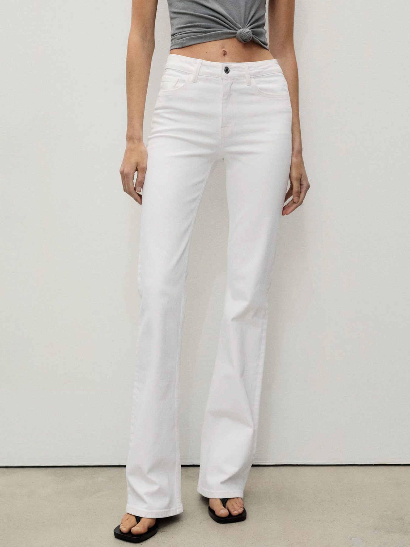 Джинси MANGO FIONA модель 87045738_1 Джинси MANGO FIONA модель 87045738_1 Фото