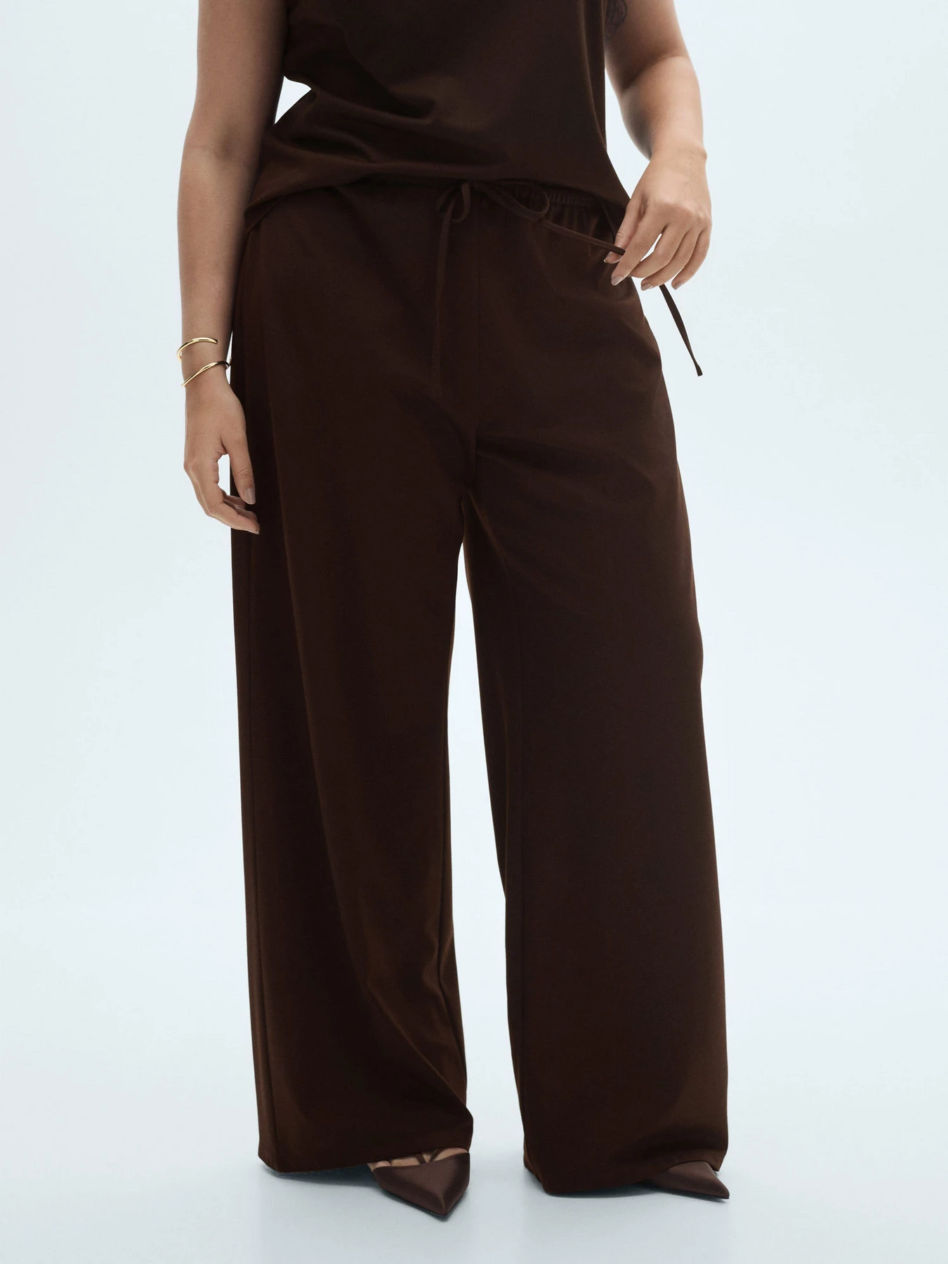 Штани MANGO модель 87075755_32 Штани MANGO модель 87075755_32 Фото