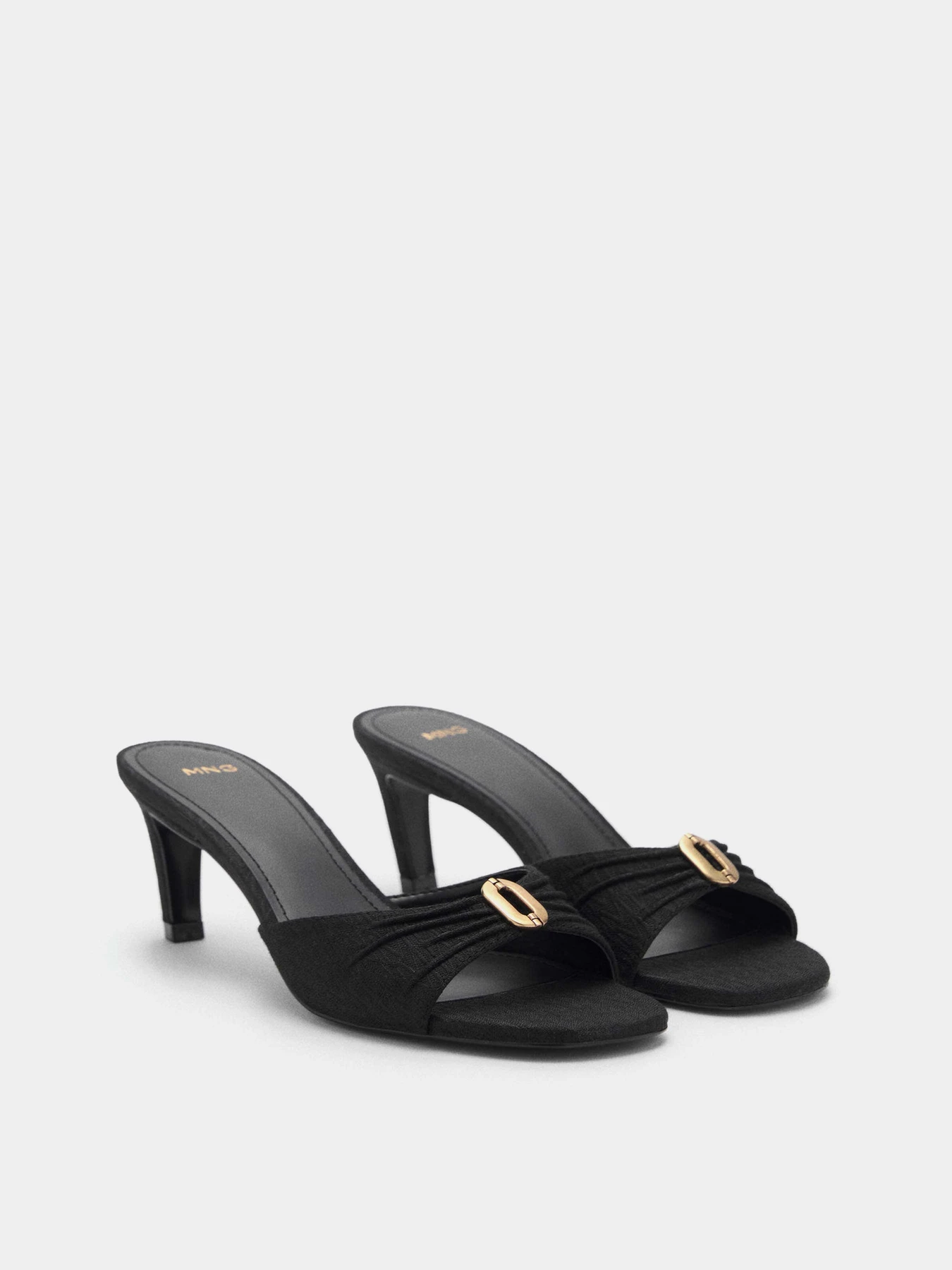 Шлёпанцы MANGO модель 87034804_99 Шлёпанцы MANGO модель 87034804_99 Фото