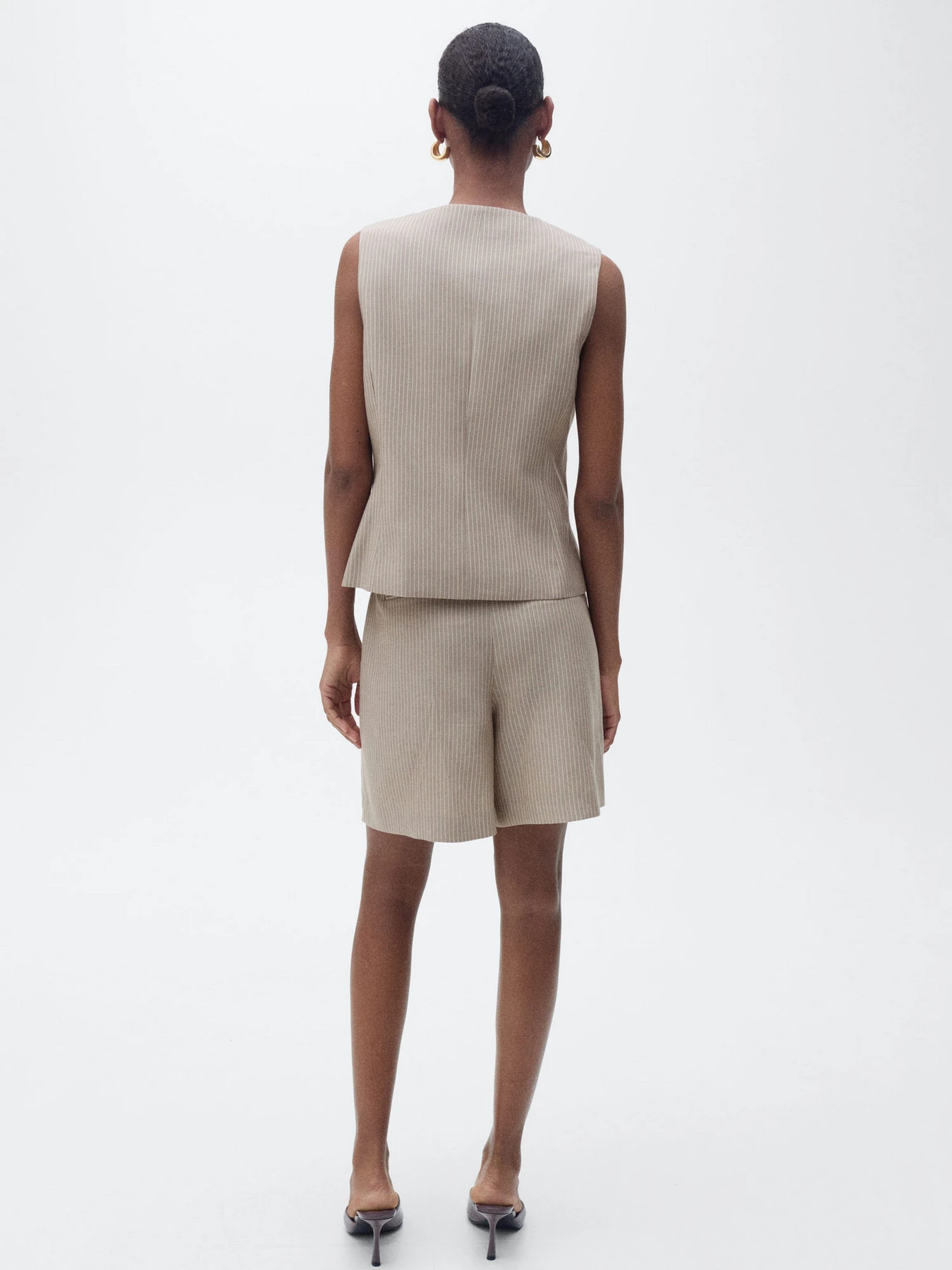 Шорти MANGO VIVIAN модель 87087186_35 Шорти MANGO VIVIAN модель 87087186_35 Фото