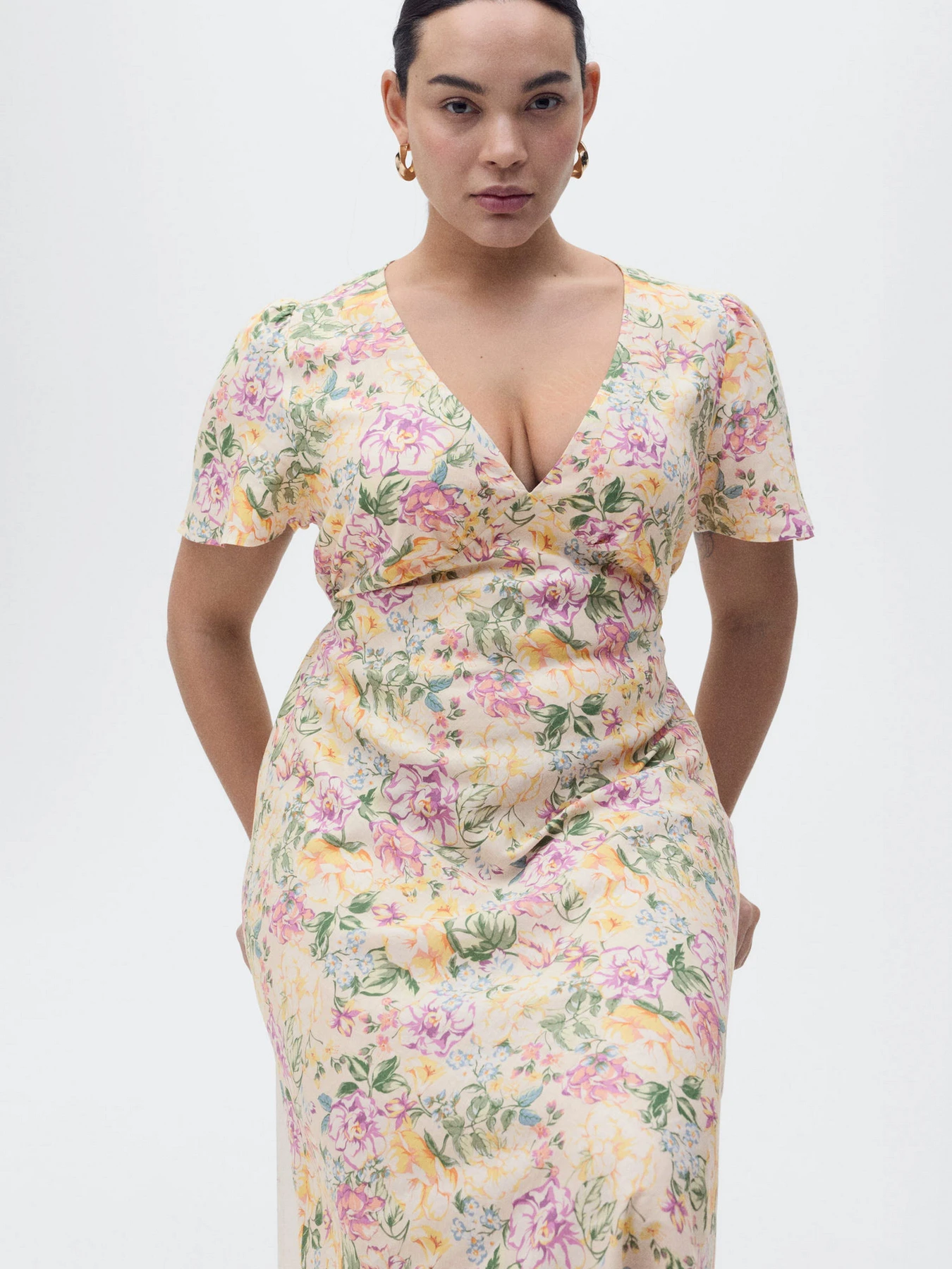 Сукні MANGO модель 87957163_5 Сукні MANGO модель 87957163_5 Фото