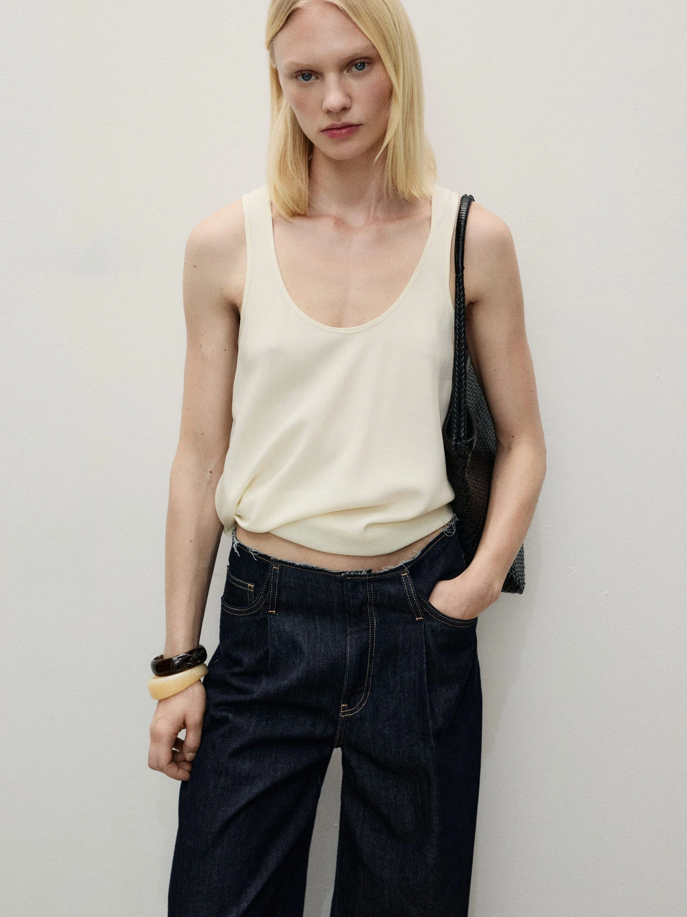Джинси MANGO модель 87077191_TS Джинси MANGO модель 87077191_TS Фото