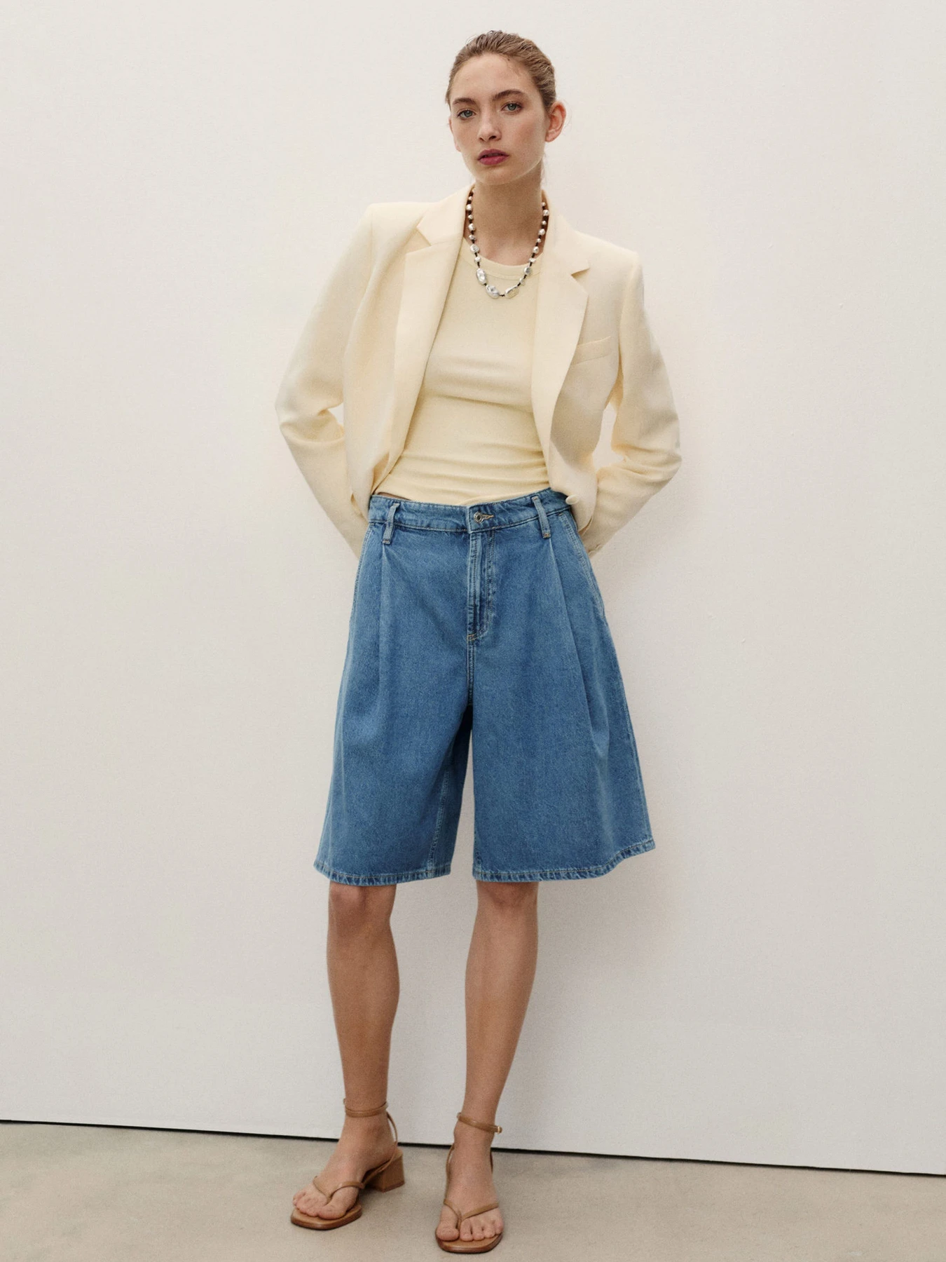 Шорти MANGO CARLO модель 87047176_TM Шорти MANGO CARLO модель 87047176_TM Фото