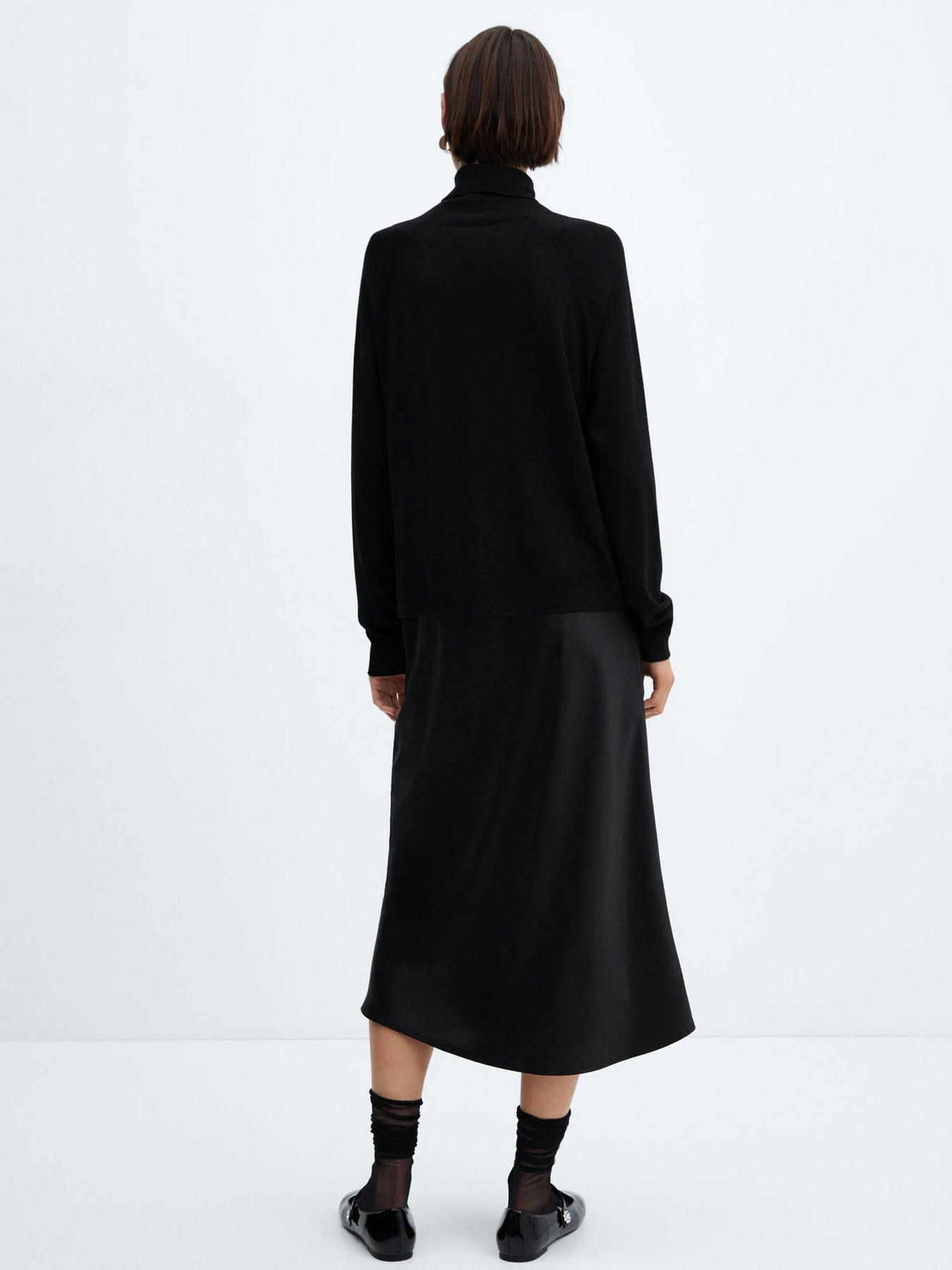Свитры и кардиганы MANGO Luccac модель 67010462_99 Свитры и кардиганы MANGO Luccac модель 67010462_99 Фото
