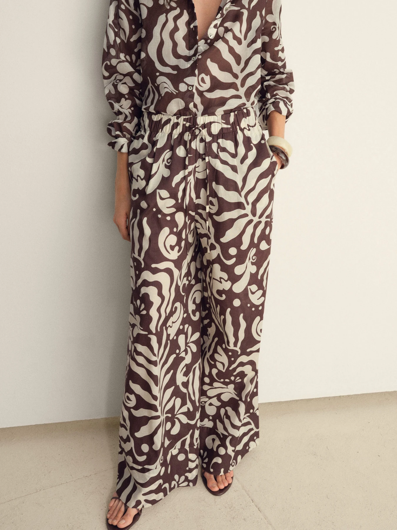 Брюки MANGO модель 87028645_30 Брюки MANGO модель 87028645_30 Фото