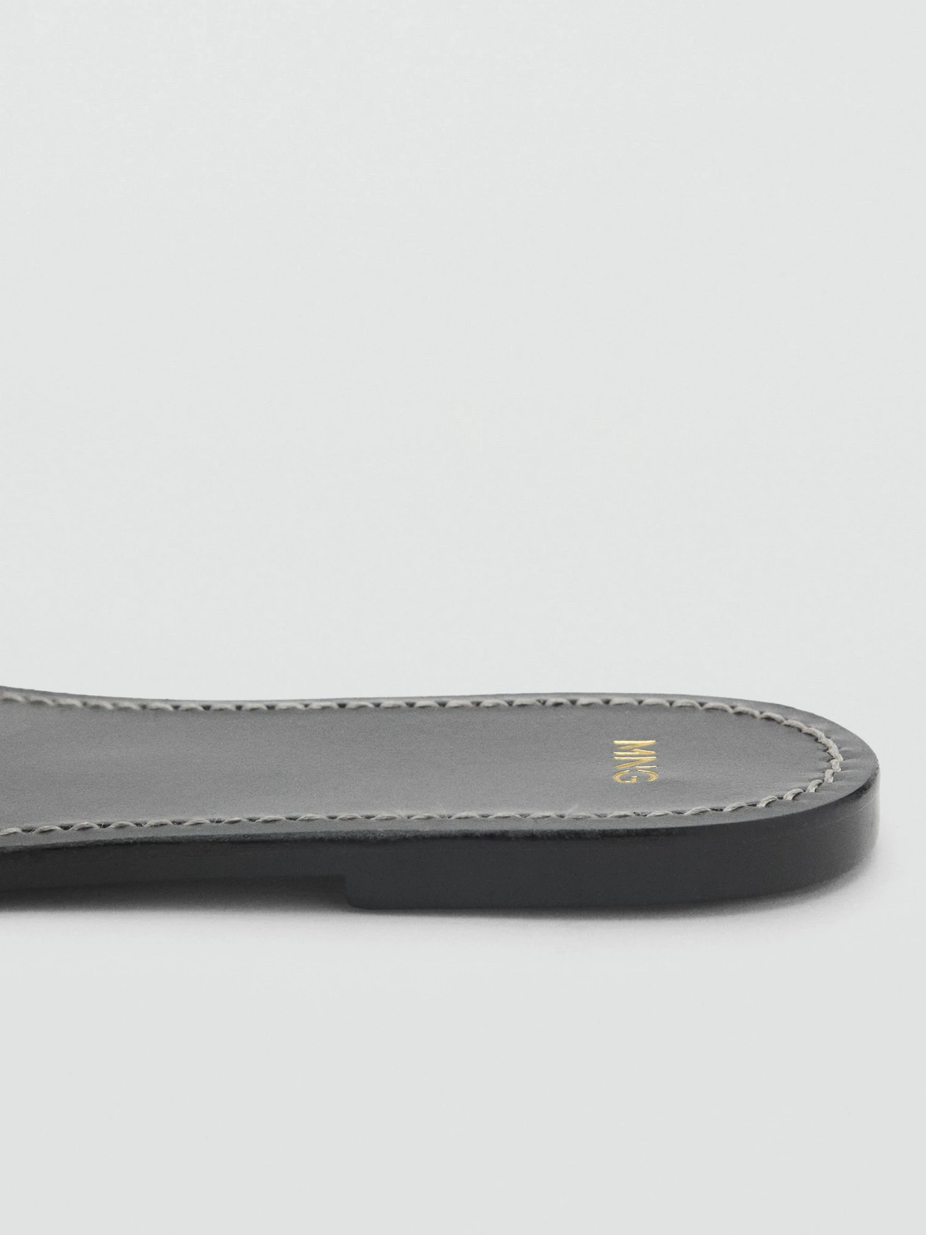 Шлёпанцы MANGO модель 87037164_99 Шлёпанцы MANGO модель 87037164_99 Фото