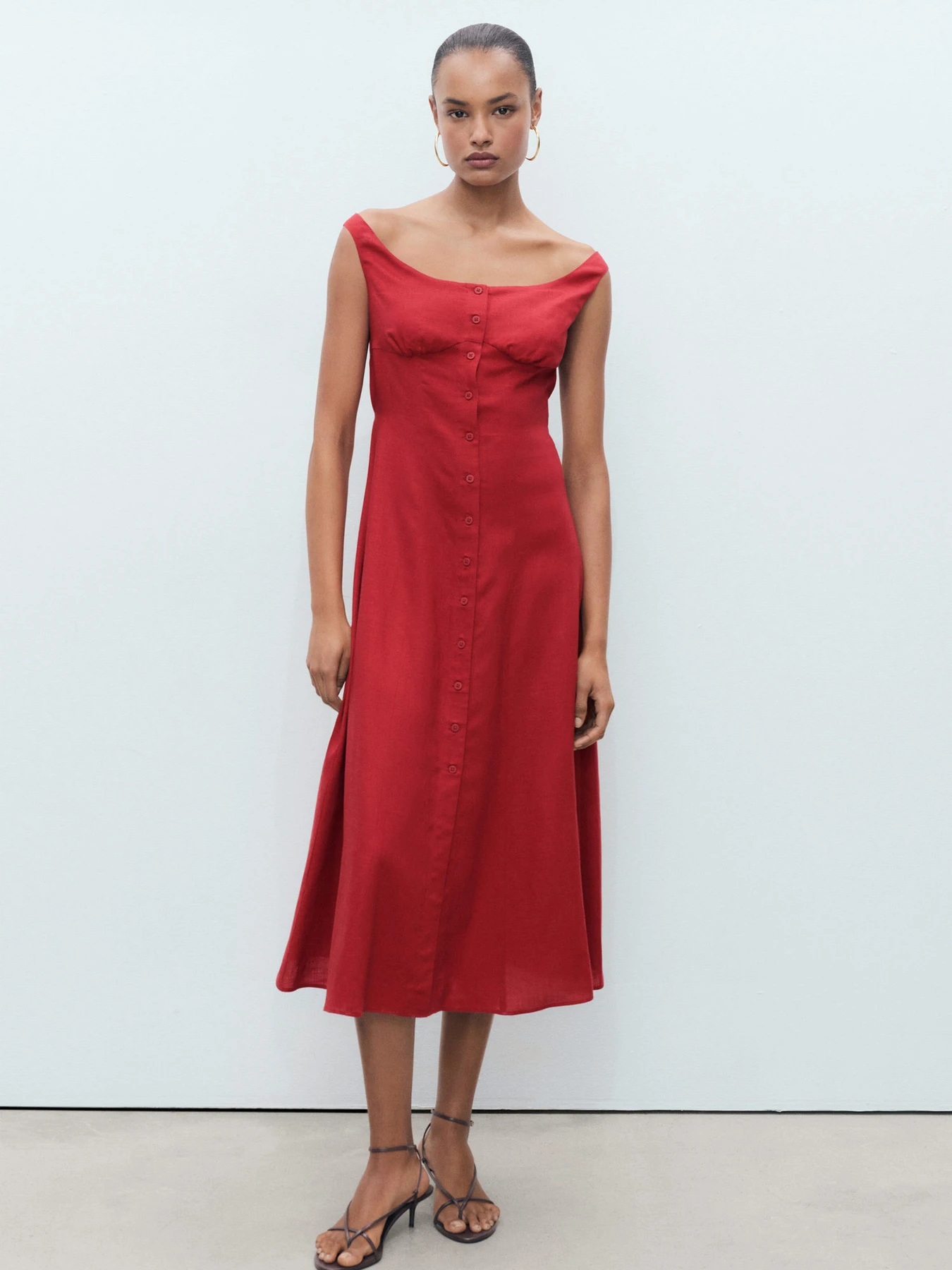 Сукні MANGO модель 17011167_27 Сукні MANGO модель 17011167_27 Фото