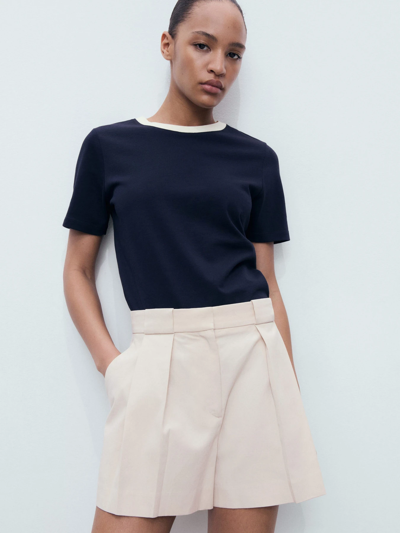 Шорты MANGO GRETA модель 17041206_8 Шорты MANGO GRETA модель 17041206_8 Фото