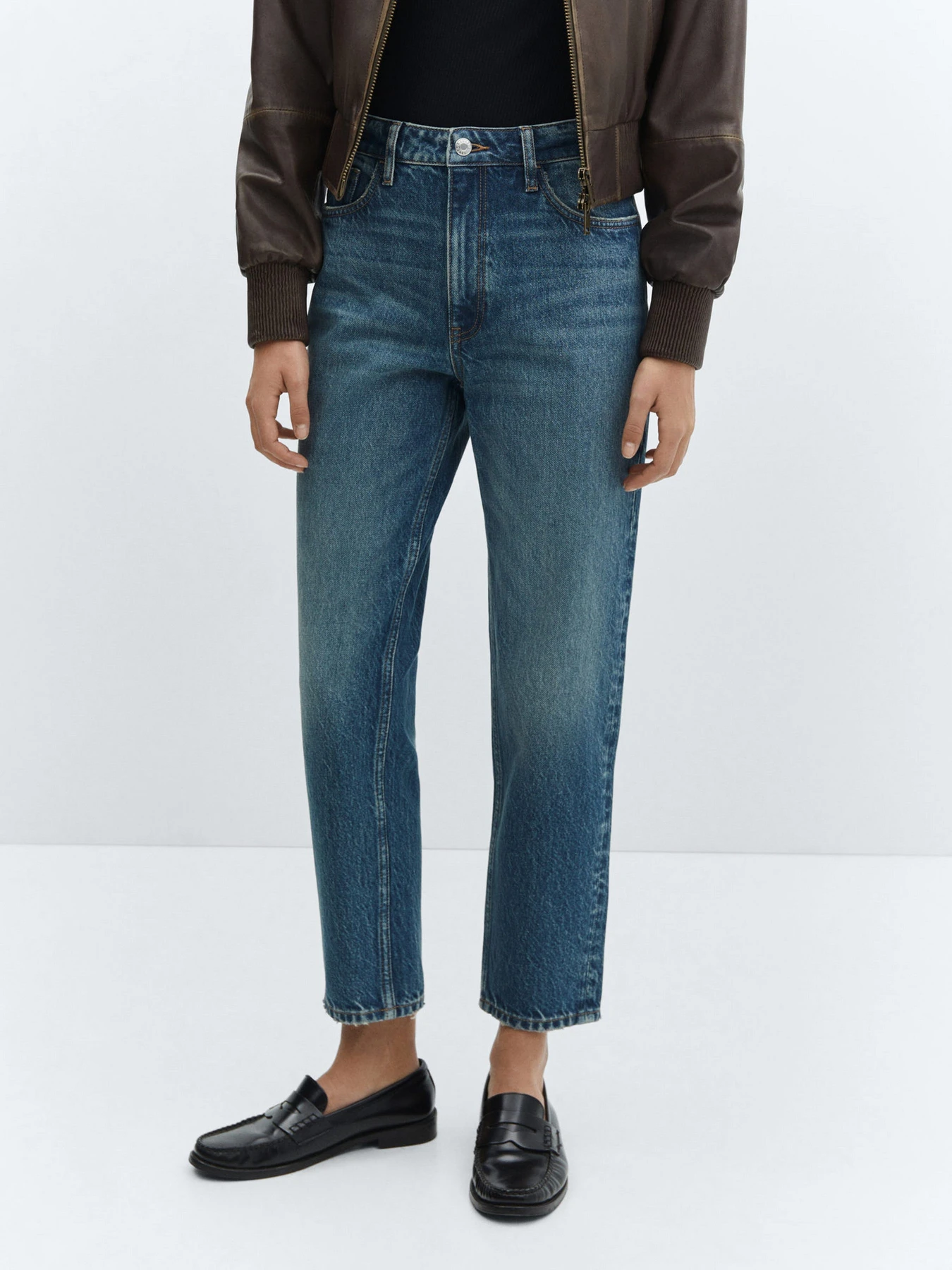Джинси MANGO Mom2000 модель 67040319_TO Джинси MANGO Mom2000 модель 67040319_TO Фото