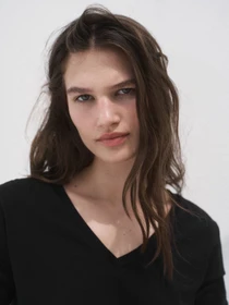 Футболки и поло MANGO CHALSPIC модель 17061516_99 Фото