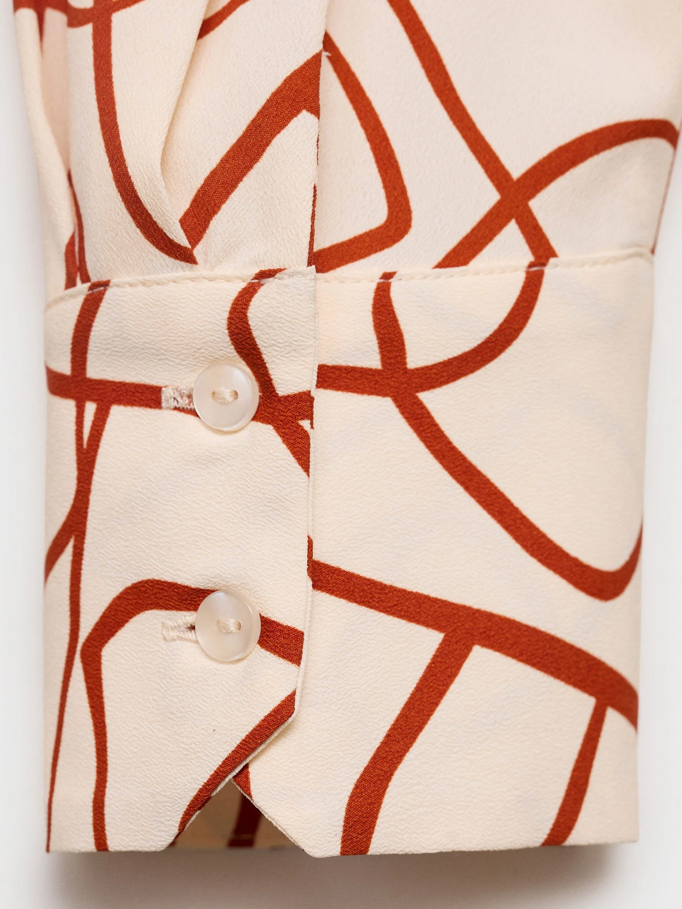 Сорочки MANGO BASIC модель 17091255_79 Сорочки MANGO BASIC модель 17091255_79 Фото