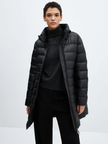 Куртки и дубленки MANGO PLUMON модель 67040465_99 Фото