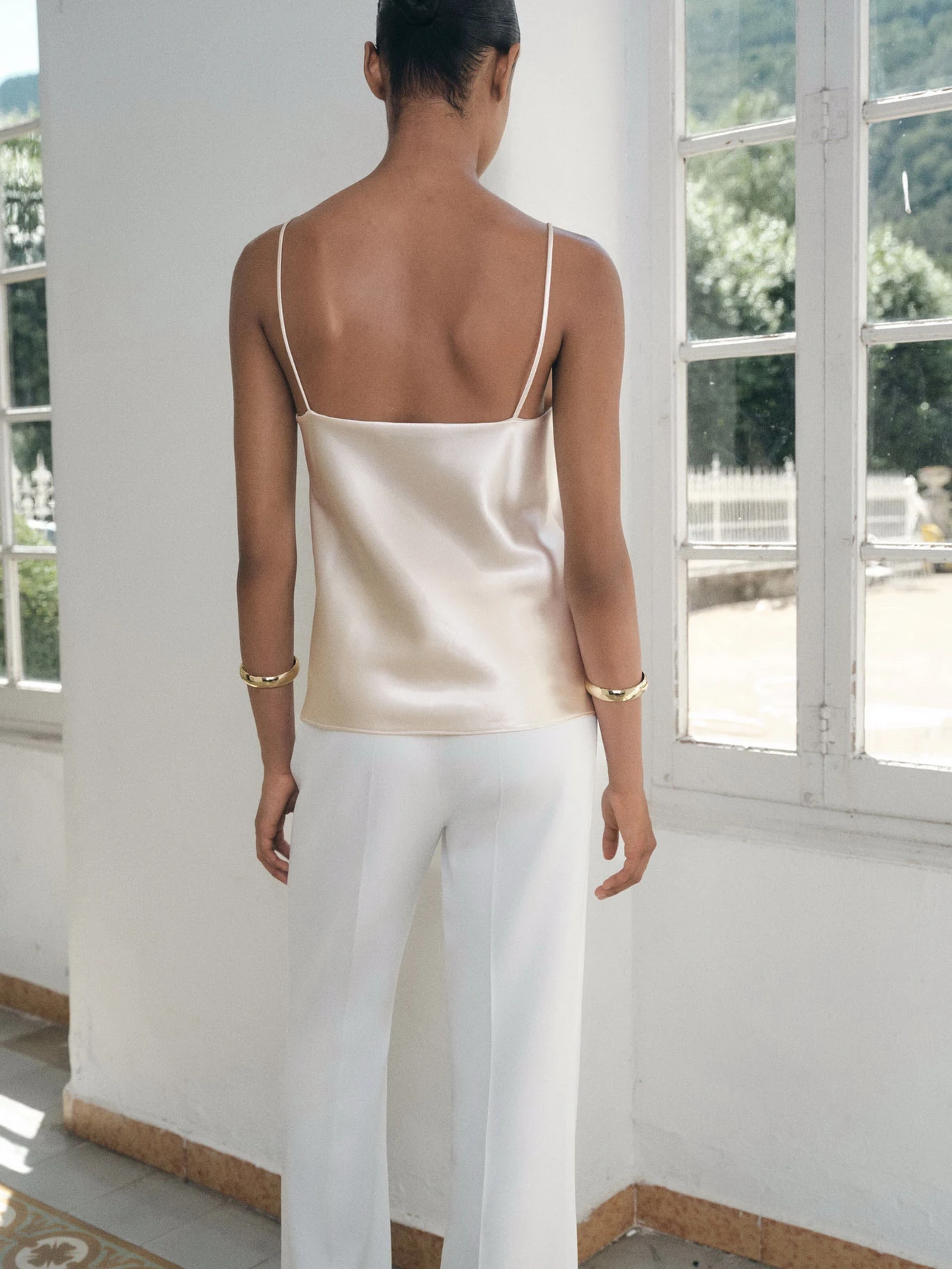 Футболки и поло MANGO BRISA модель 17064084_5 Футболки и поло MANGO BRISA модель 17064084_5 Фото