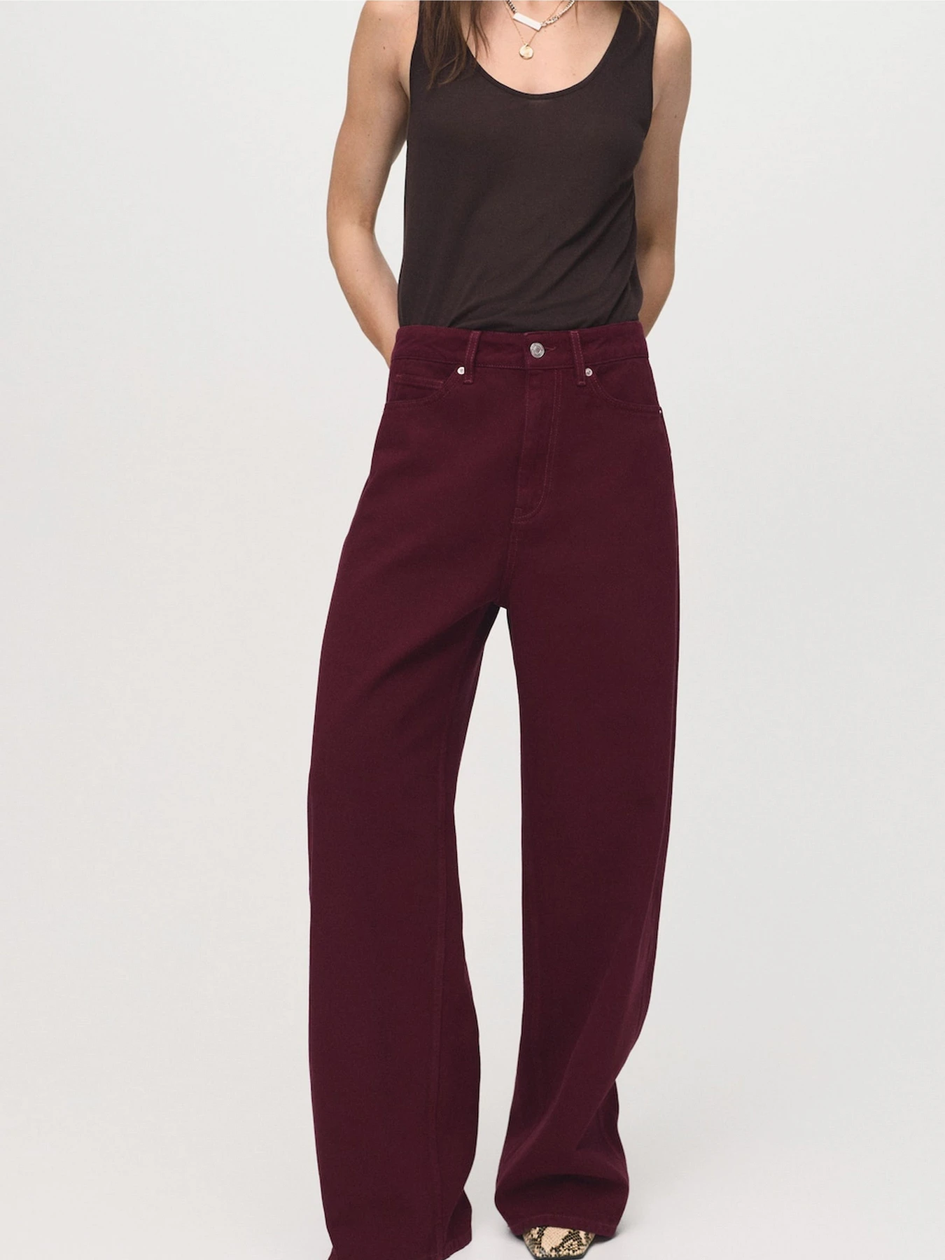Джинси MANGO модель 17014792_77 Джинси MANGO модель 17014792_77 Фото