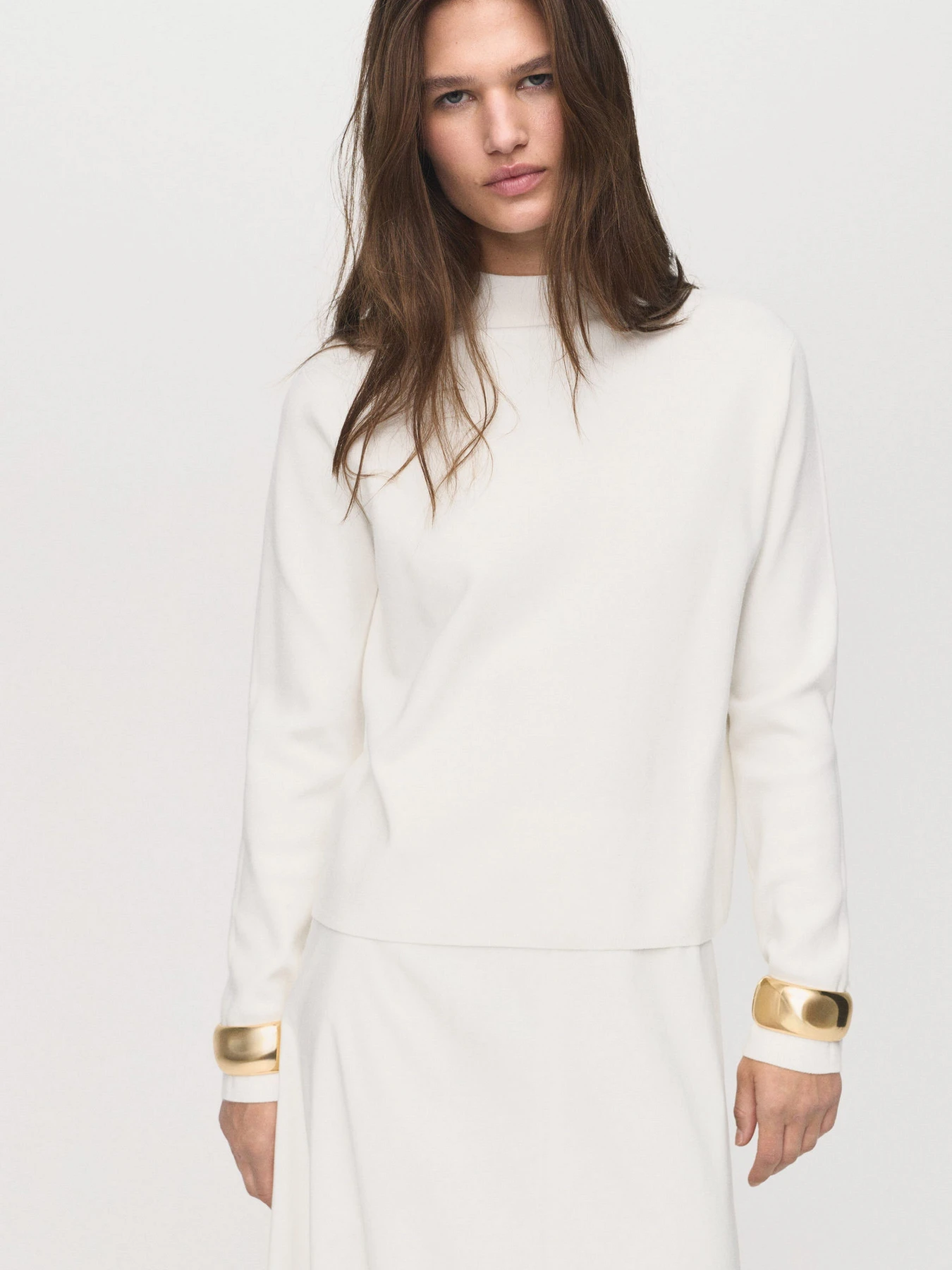 Свитры и кардиганы MANGO модель 17005811_5 Свитры и кардиганы MANGO модель 17005811_5 Фото