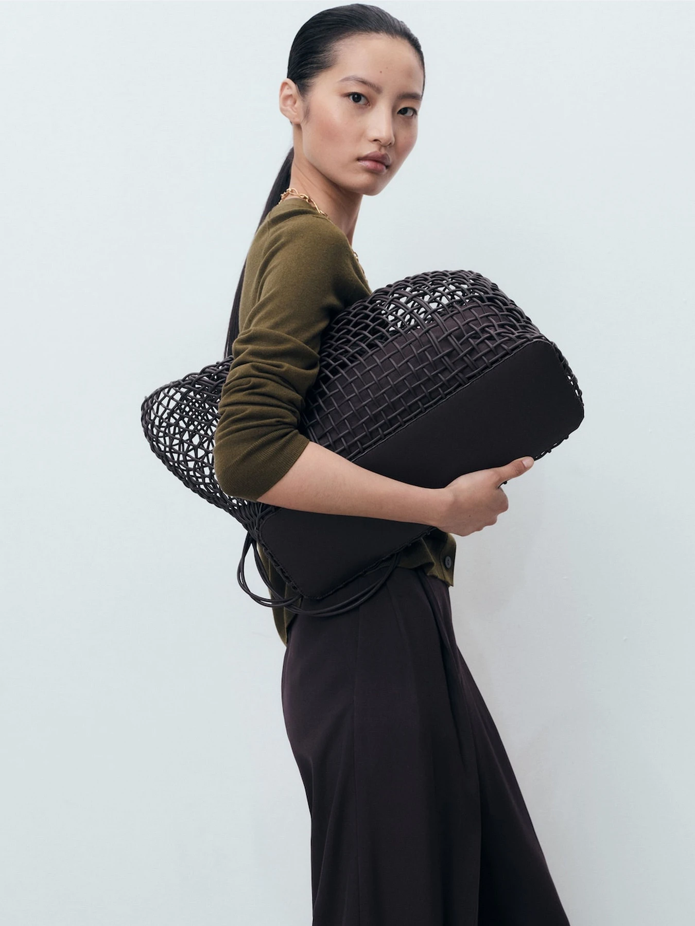 Свитры и кардиганы MANGO модель 17065803_37 Свитры и кардиганы MANGO модель 17065803_37 Фото