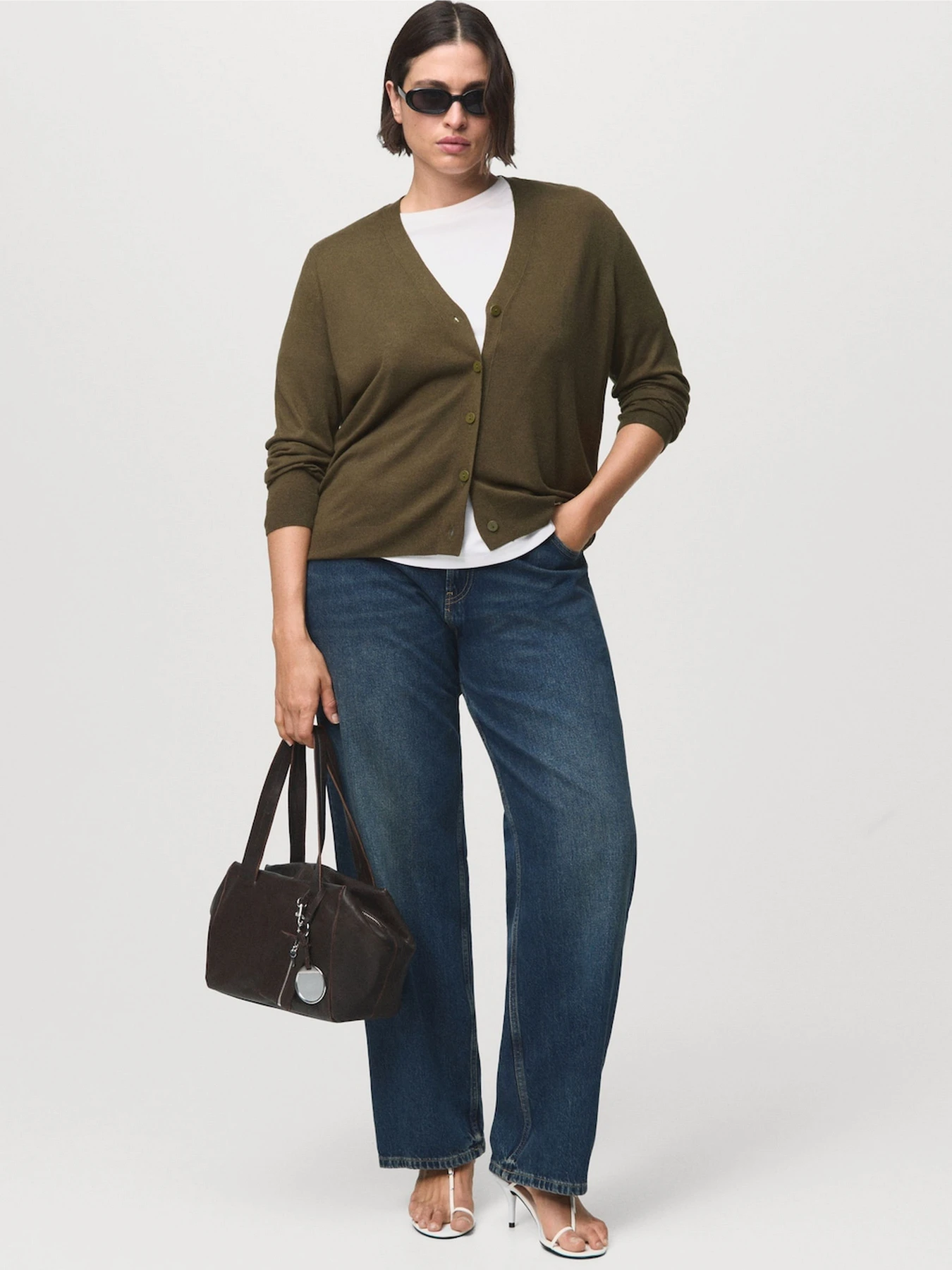 Свитры и кардиганы MANGO модель 17065803_37 Свитры и кардиганы MANGO модель 17065803_37 Фото