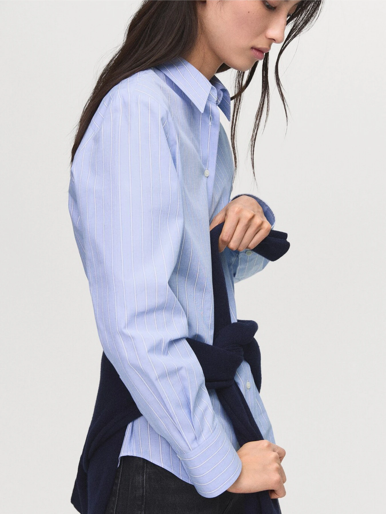 Рубашки MANGO REGU модель 17014088_50 Рубашки MANGO REGU модель 17014088_50 Фото