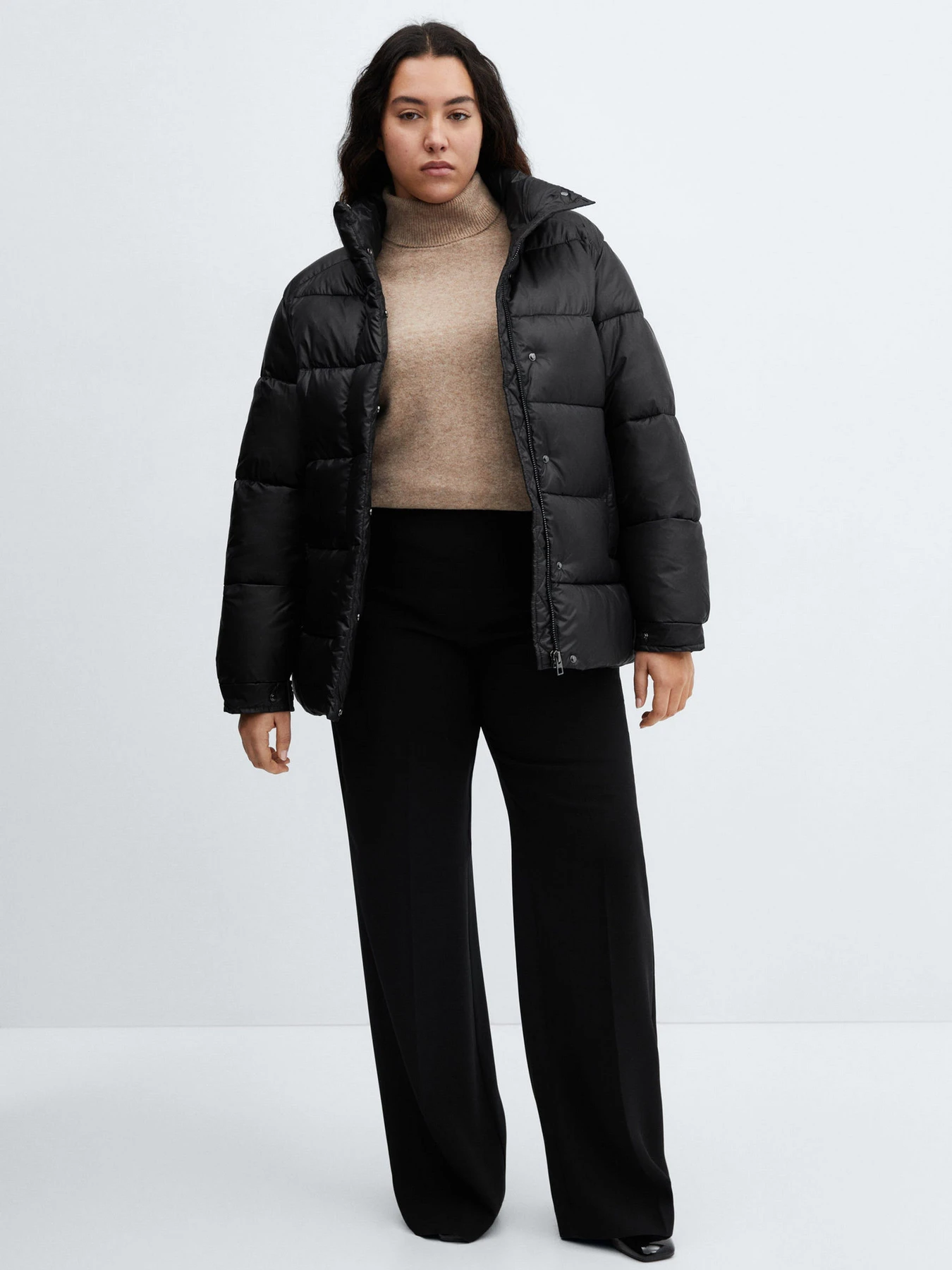 Куртки та дублянки MANGO Snowy модель 67060446_99 Куртки та дублянки MANGO Snowy модель 67060446_99 Фото