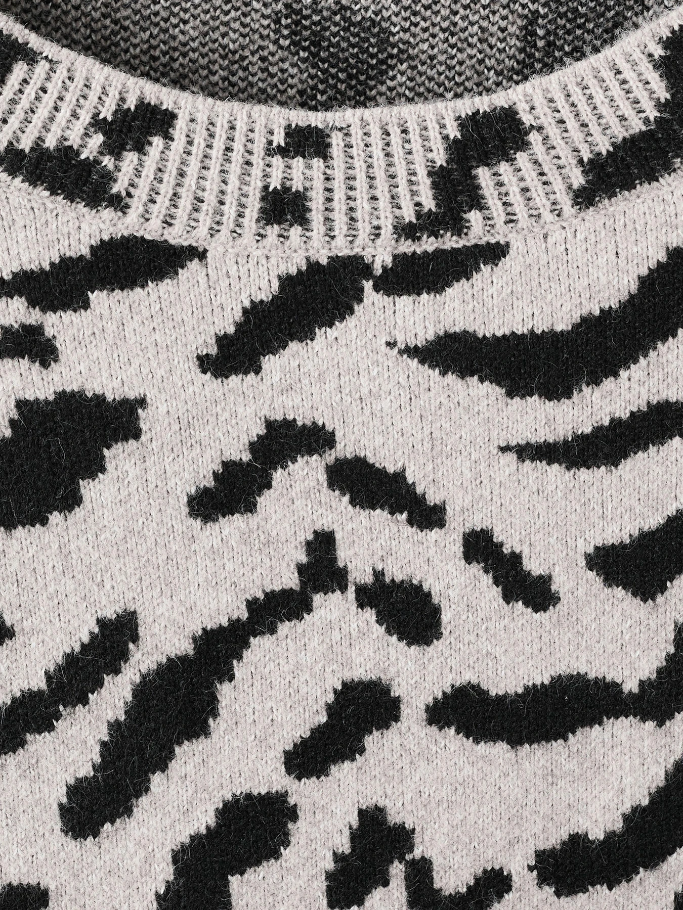 Светри та кардигани MANGO FELINA модель 17016350_9 Светри та кардигани MANGO FELINA модель 17016350_9 Фото