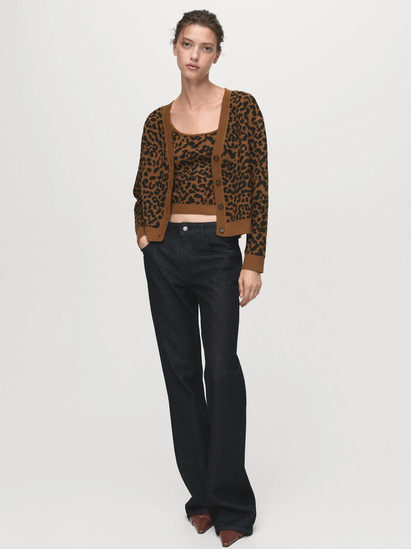 Свитры и кардиганы MANGO LEONA модель 17056346_9 Свитры и кардиганы MANGO LEONA модель 17056346_9 Фото