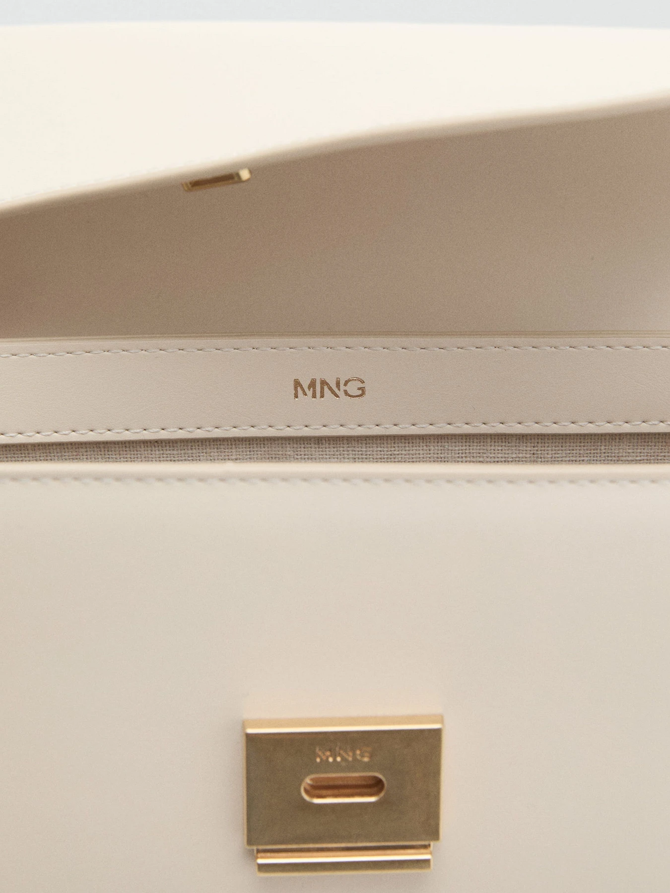 Сумки MANGO модель 17025798_2 Сумки MANGO модель 17025798_2 Фото