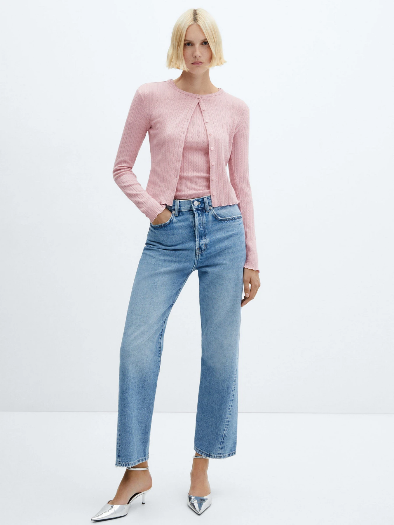Свитры и кардиганы MANGO Lyra модель 67090466_85 Свитры и кардиганы MANGO Lyra модель 67090466_85 Фото