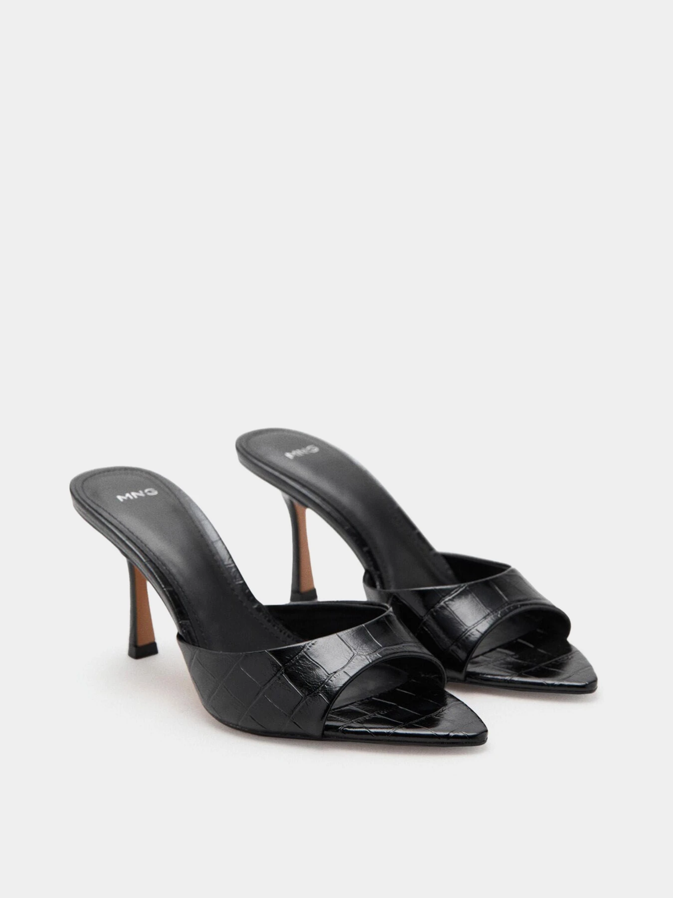Шлёпанцы MANGO PEPYCO модель 17099098_99 Шлёпанцы MANGO PEPYCO модель 17099098_99 Фото