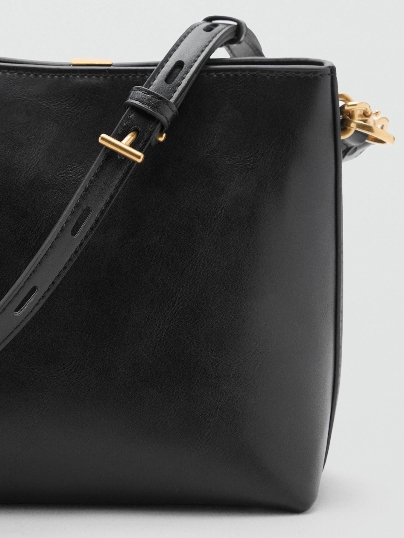 Сумки MANGO модель 17004449_99 Сумки MANGO модель 17004449_99 Фото
