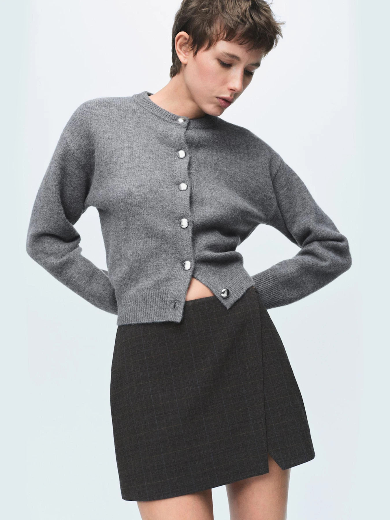 Свитры и кардиганы MANGO модель 17096345_94 Свитры и кардиганы MANGO модель 17096345_94 Фото