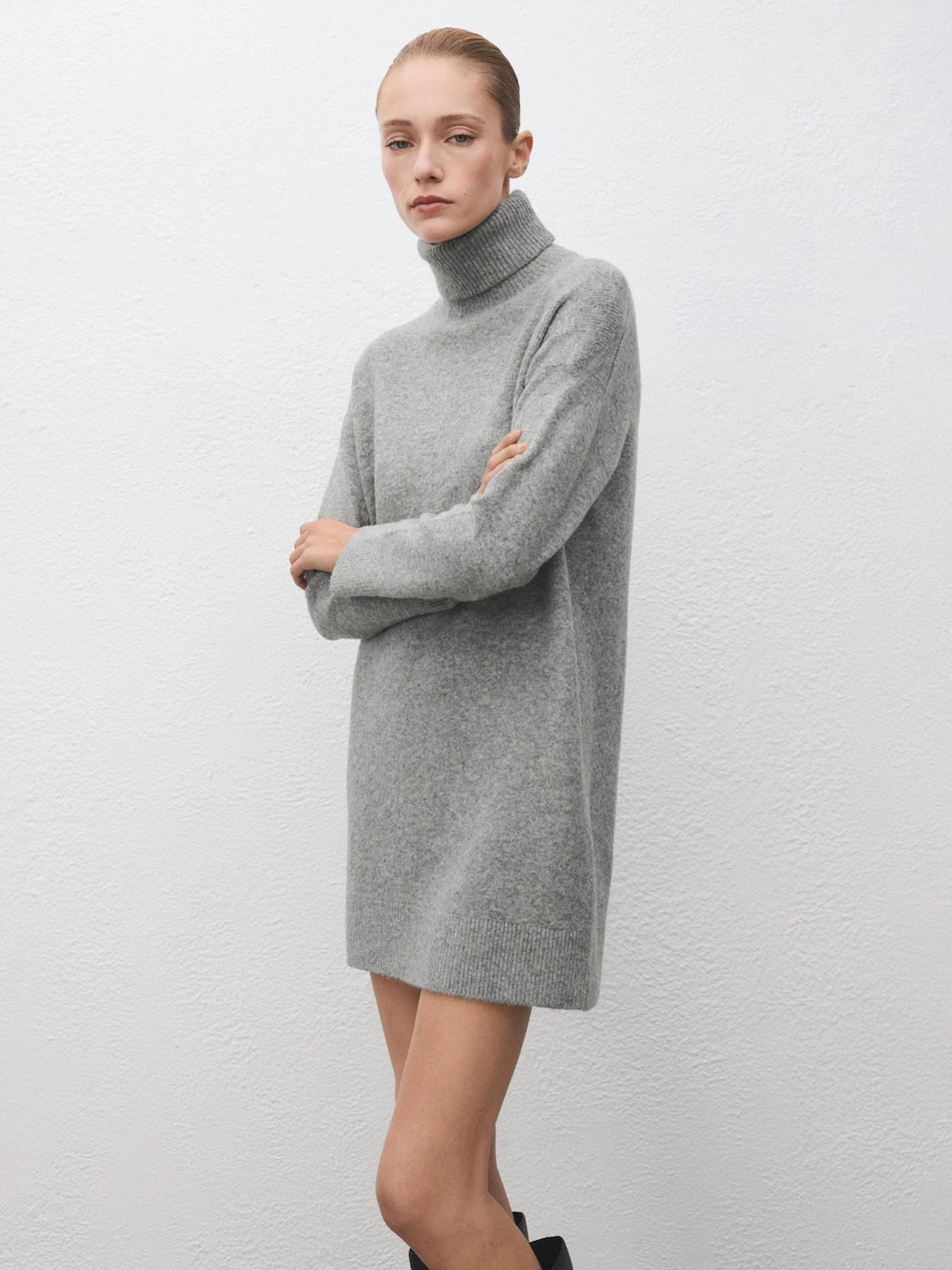 Сукні MANGO модель 17027809_94 Сукні MANGO модель 17027809_94 Фото
