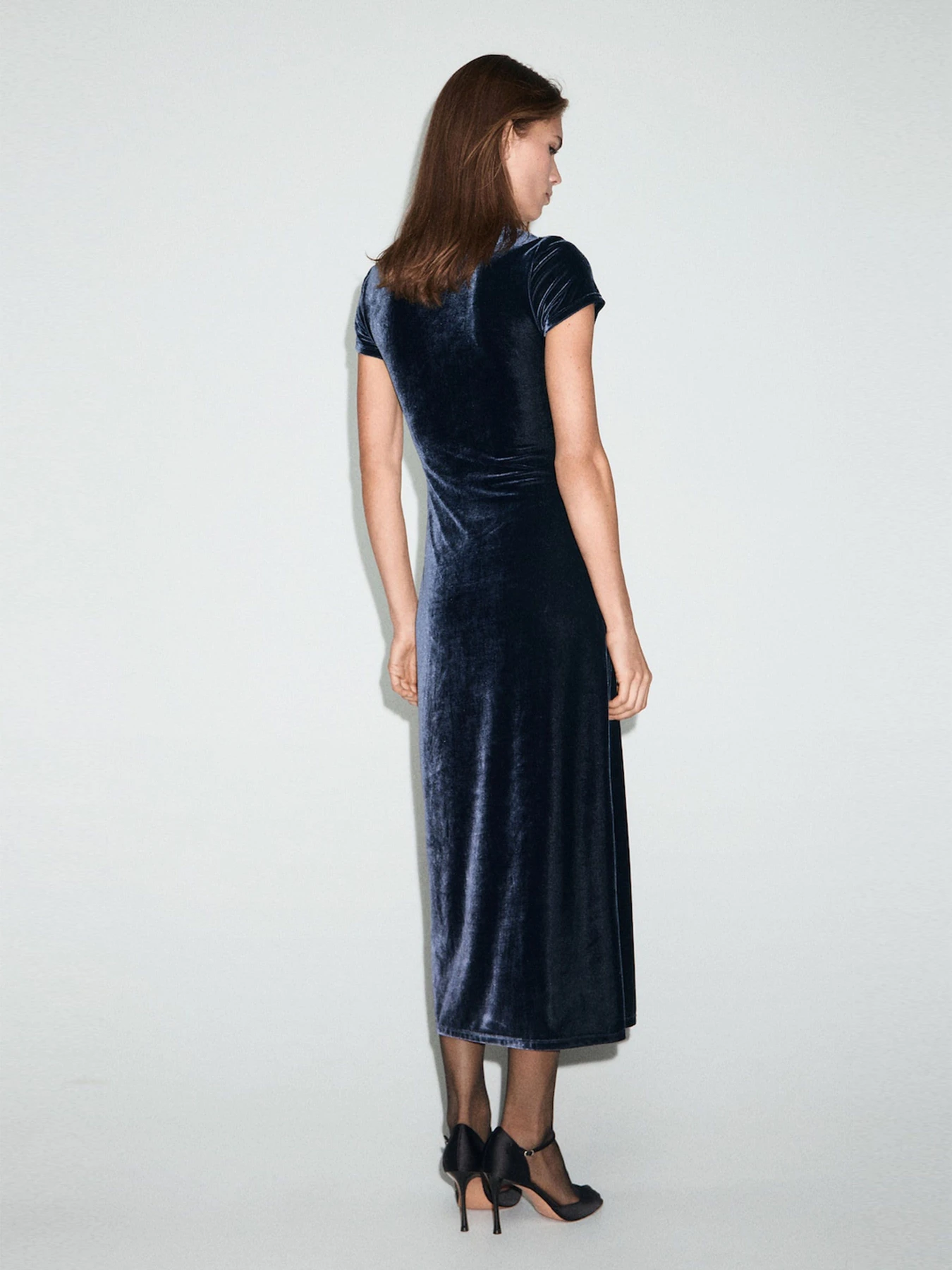 Сукні MANGO модель 17049113_56 Сукні MANGO модель 17049113_56 Фото