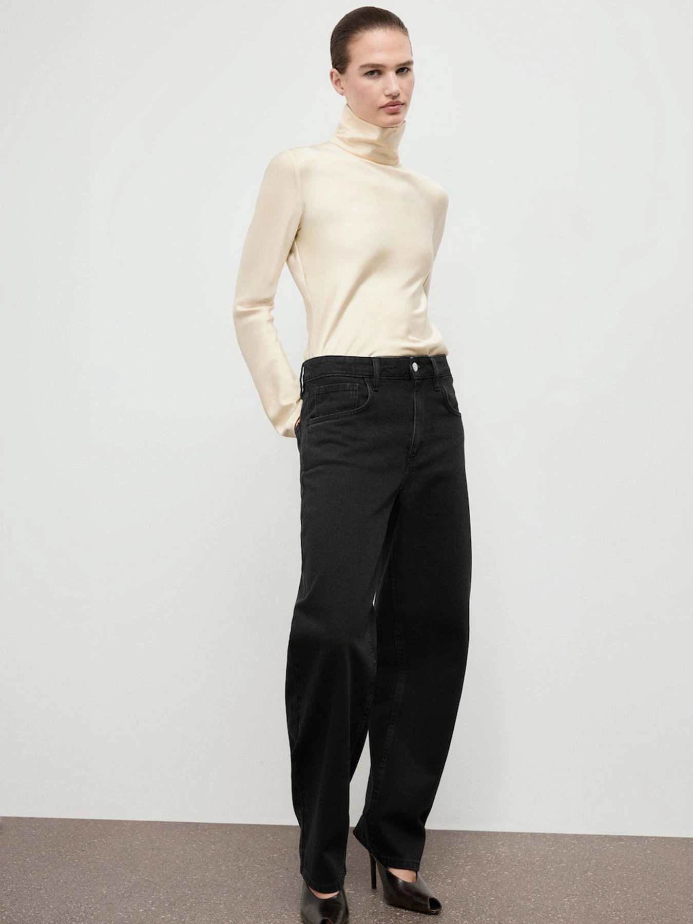 Джинсы MANGO BET модель 17076361_TN Джинсы MANGO BET модель 17076361_TN Фото