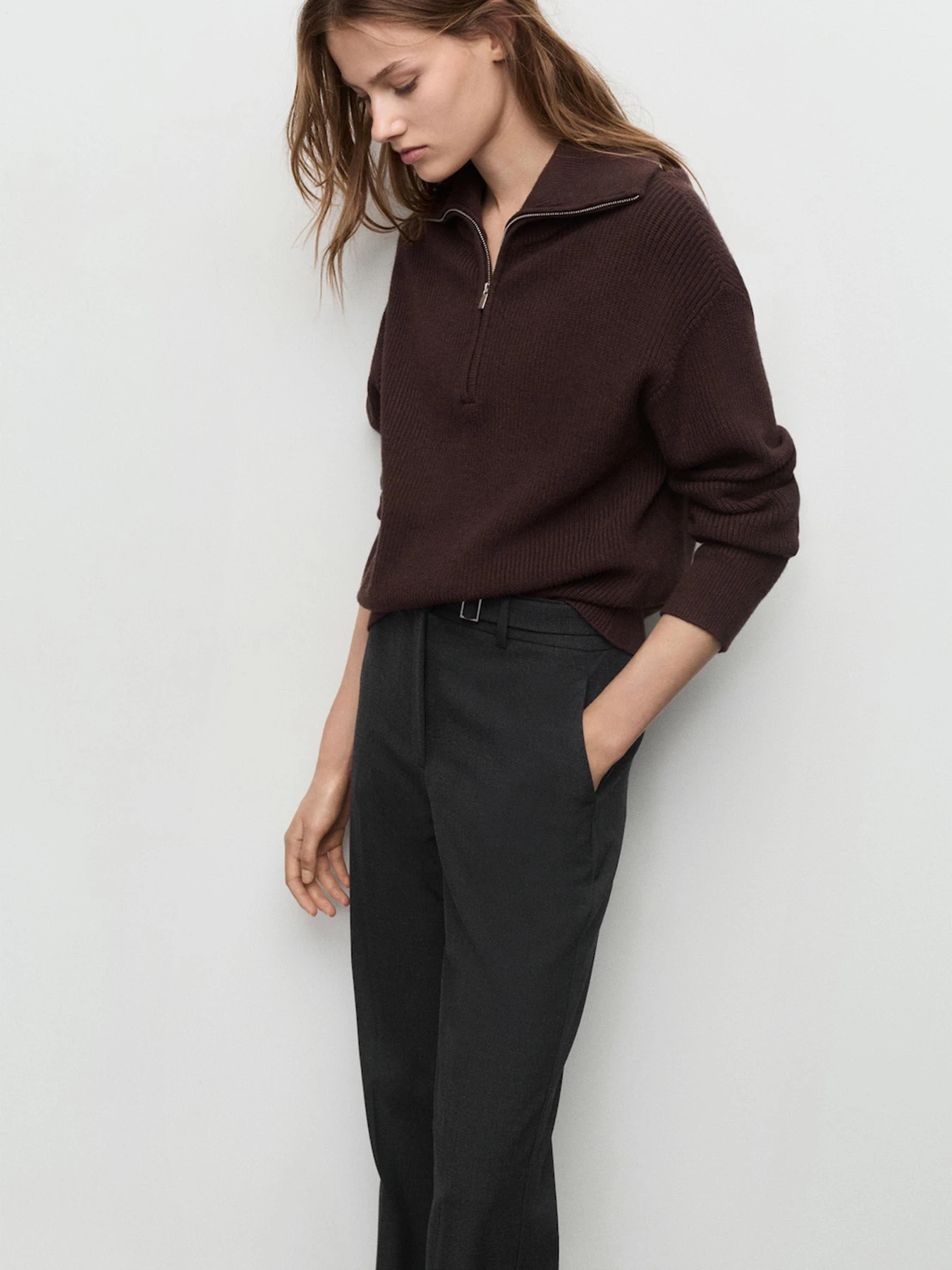 Брюки MANGO CARLOTA модель 17097788_92 Брюки MANGO CARLOTA модель 17097788_92 Фото