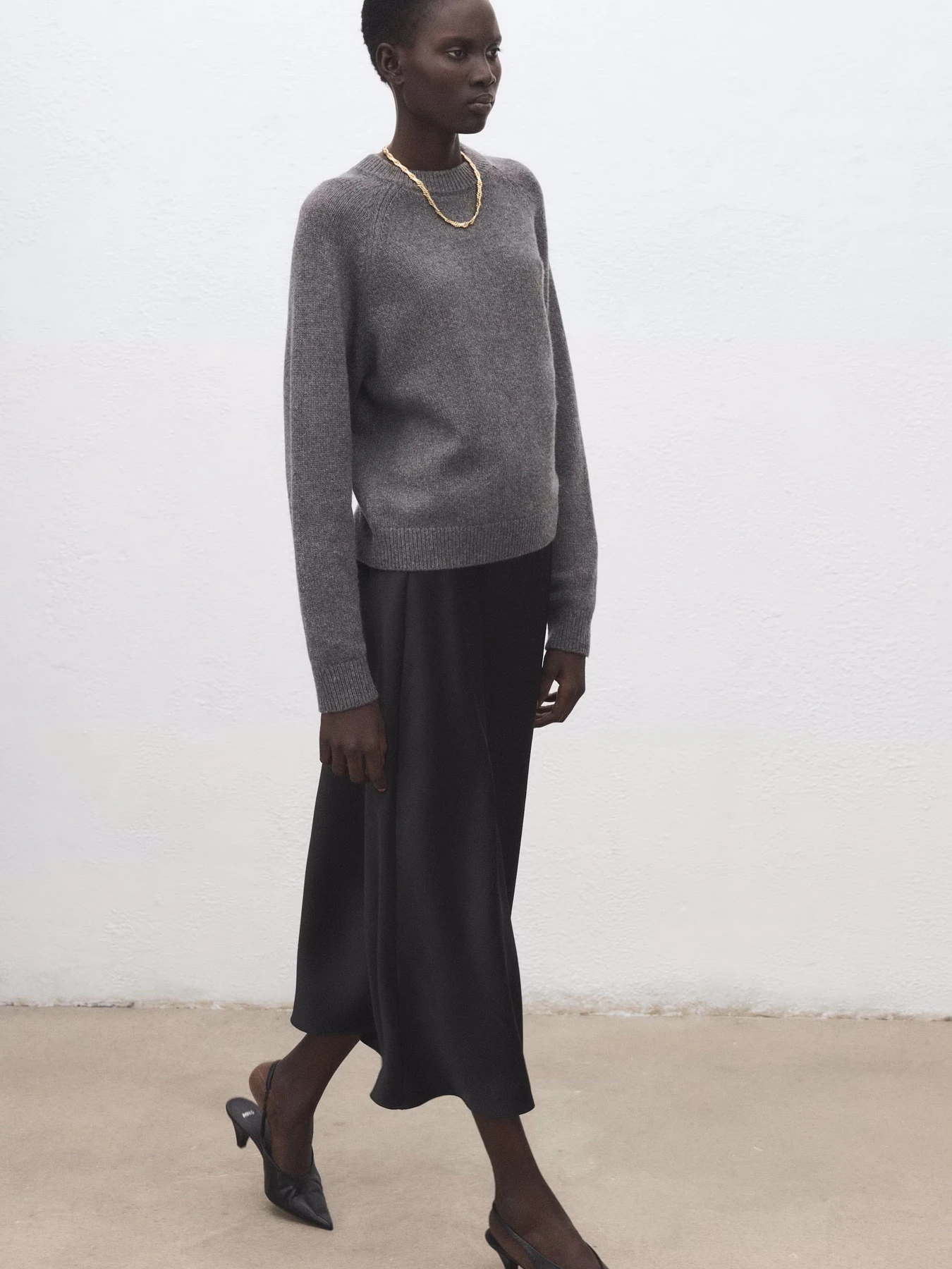 Спідниці MANGO NEWMIA модель 27091326_99 Спідниці MANGO NEWMIA модель 27091326_99 Фото