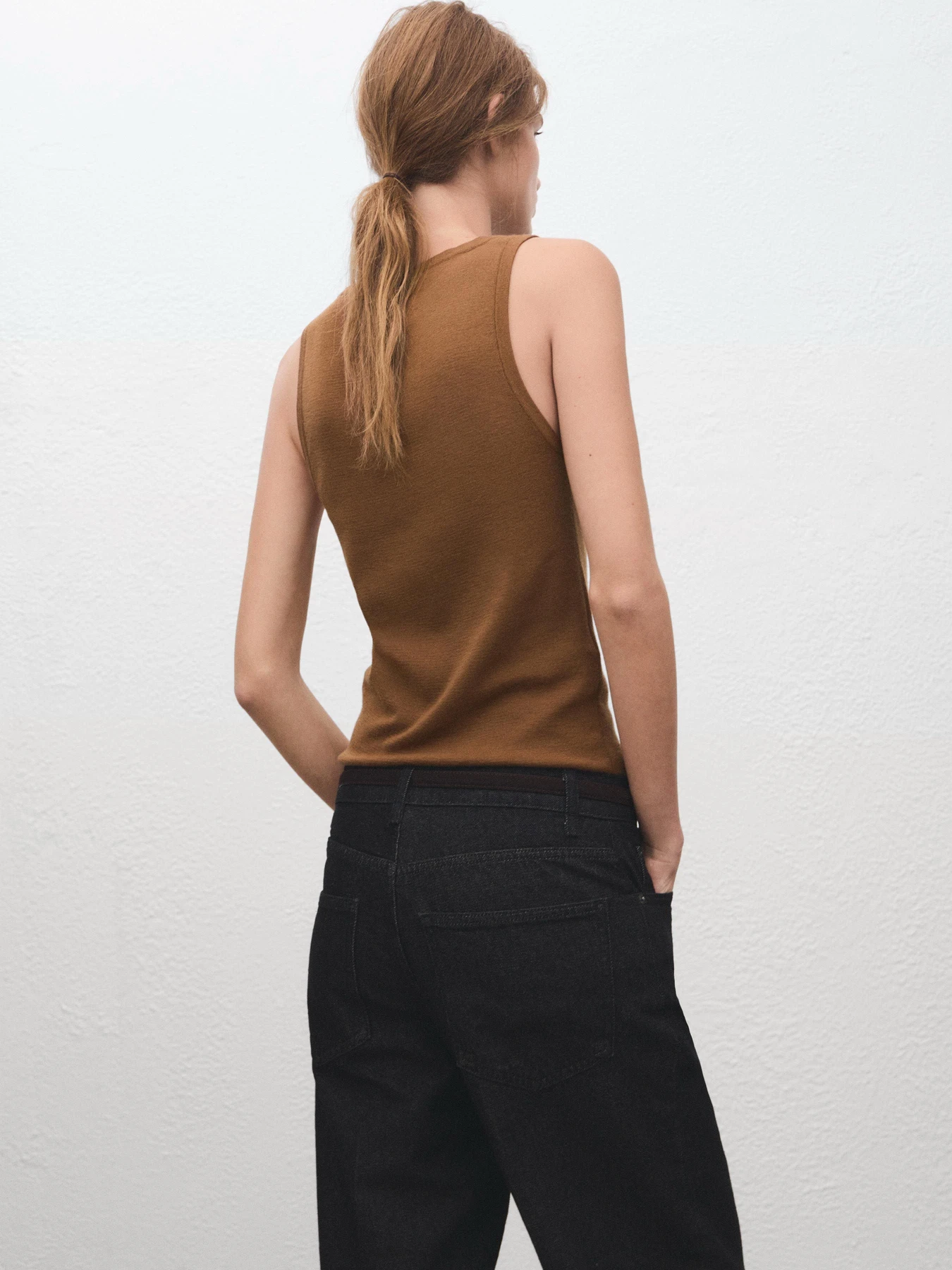Футболки и поло MANGO OLSEN модель 27091190_31 Футболки и поло MANGO OLSEN модель 27091190_31 Фото
