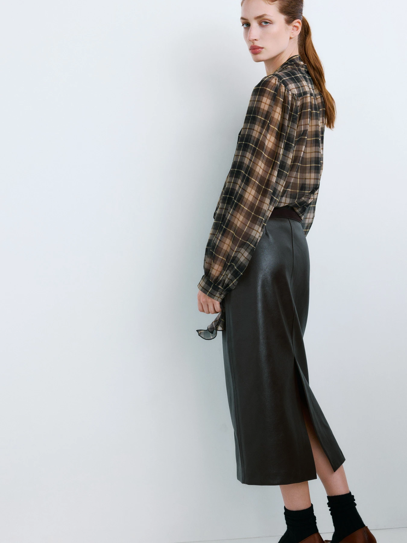 Сорочки MANGO SCOTT модель 27091320_99 Сорочки MANGO SCOTT модель 27091320_99 Фото