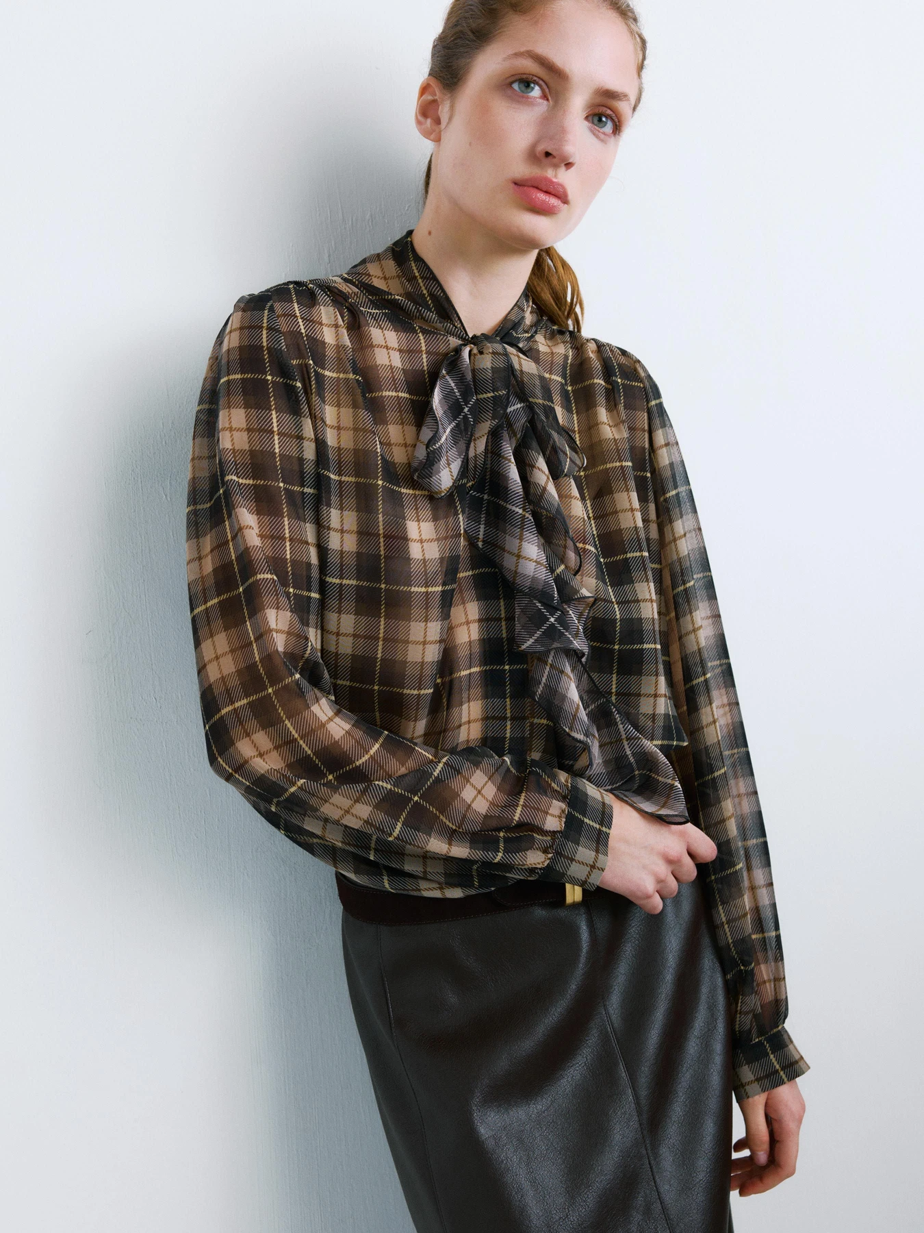 Сорочки MANGO SCOTT модель 27091320_99 Сорочки MANGO SCOTT модель 27091320_99 Фото