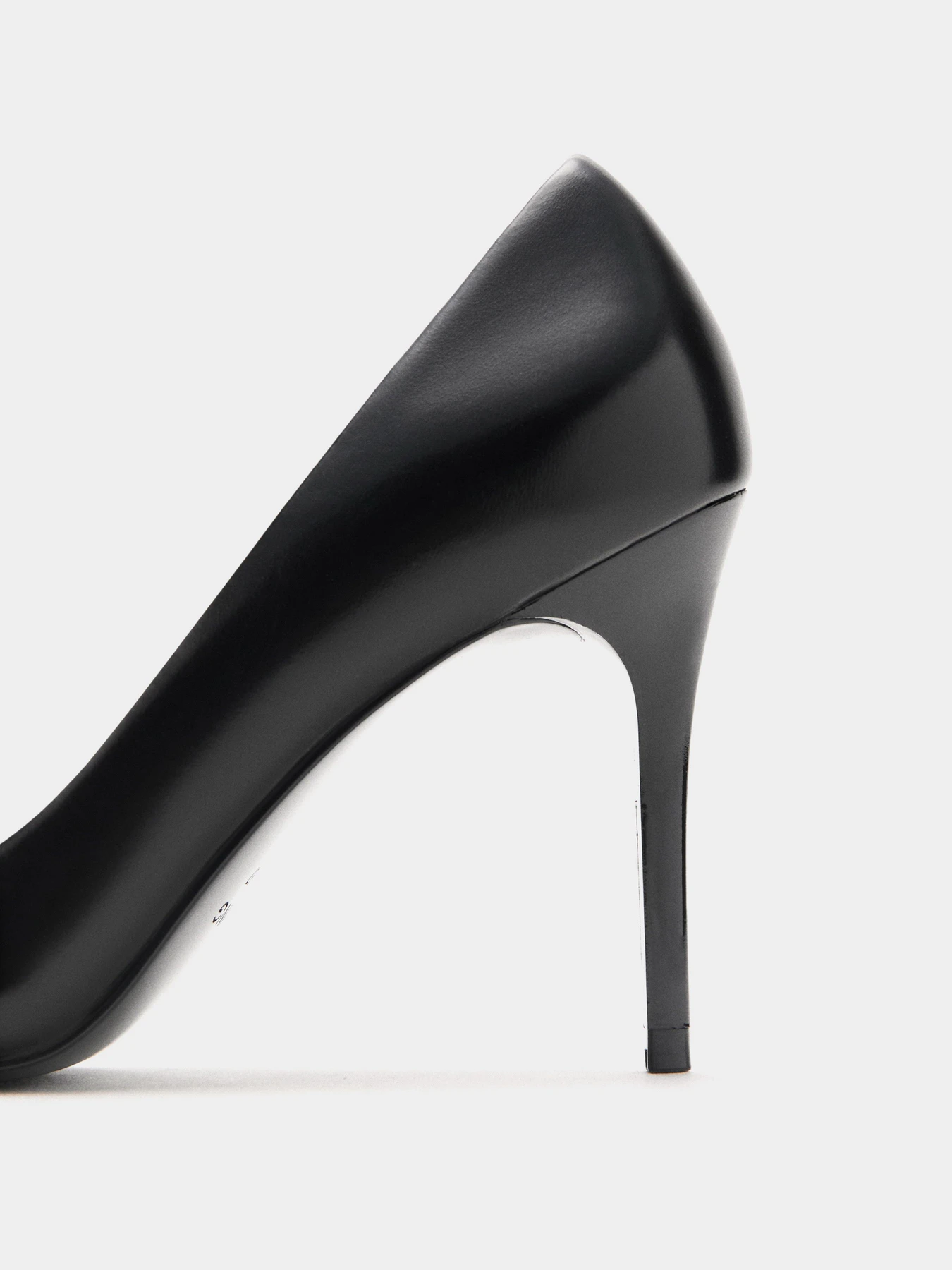 Туфли и лоферы MANGO модель 27081217_99 Туфли и лоферы MANGO модель 27081217_99 Фото