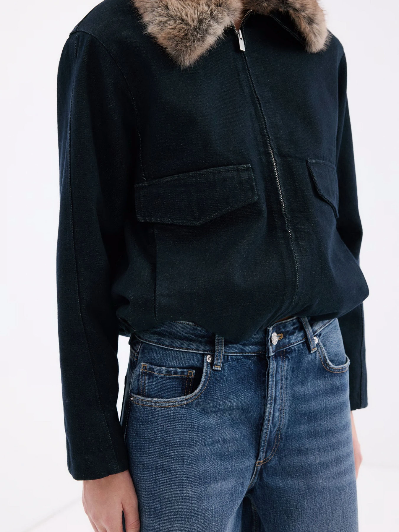 Джинси MANGO NEWYORK модель 27073293_TO Джинси MANGO NEWYORK модель 27073293_TO Фото